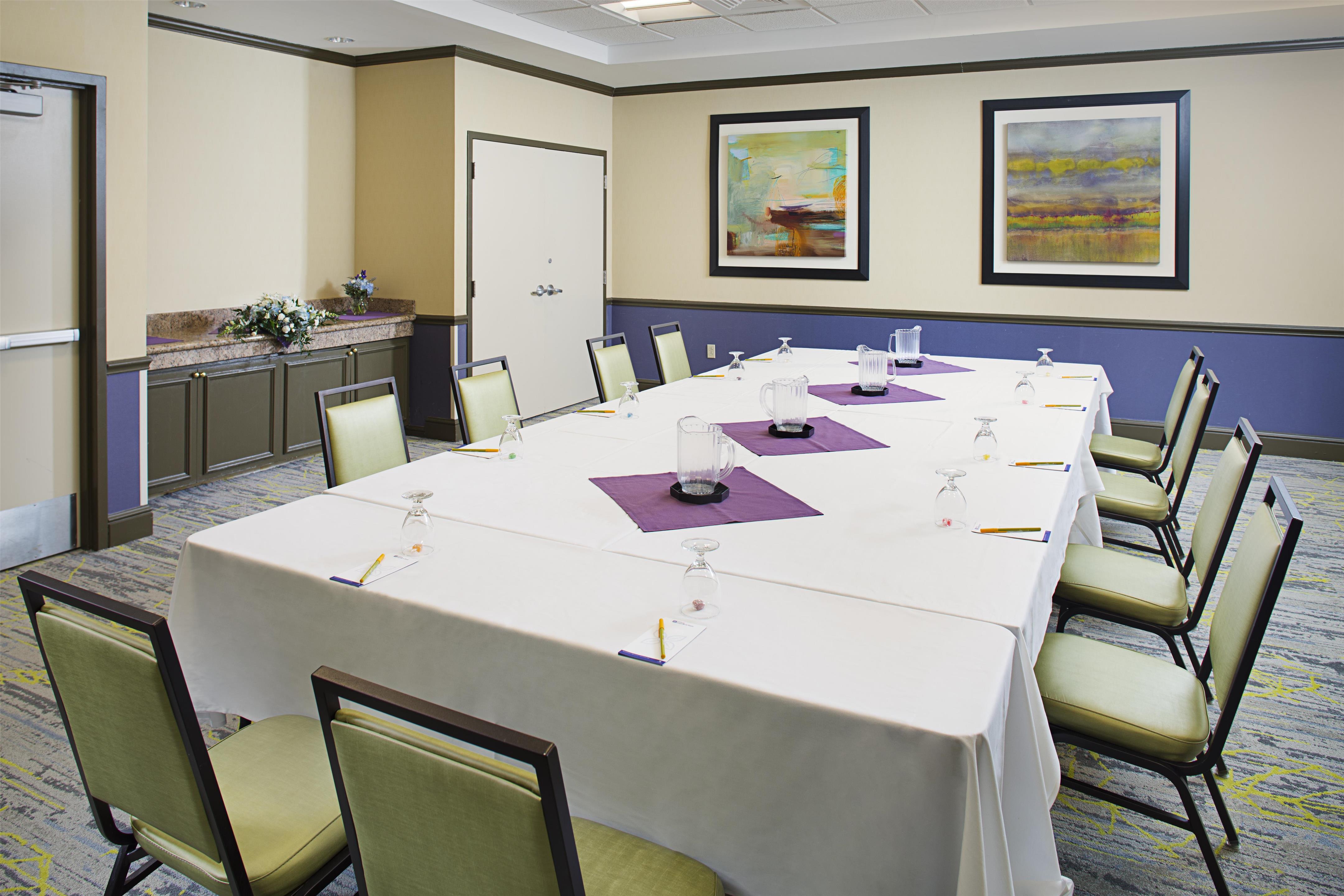 Meeting Room | Hilton Garden Inn Hartford North/Bradley Int'l Airport