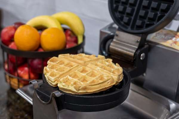 Amenities - Hampton Inn & Suites Stamford