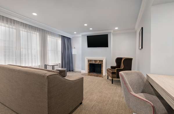  - Hampton Inn & Suites Stamford
