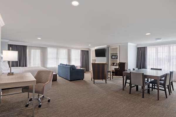  - Hampton Inn & Suites Stamford