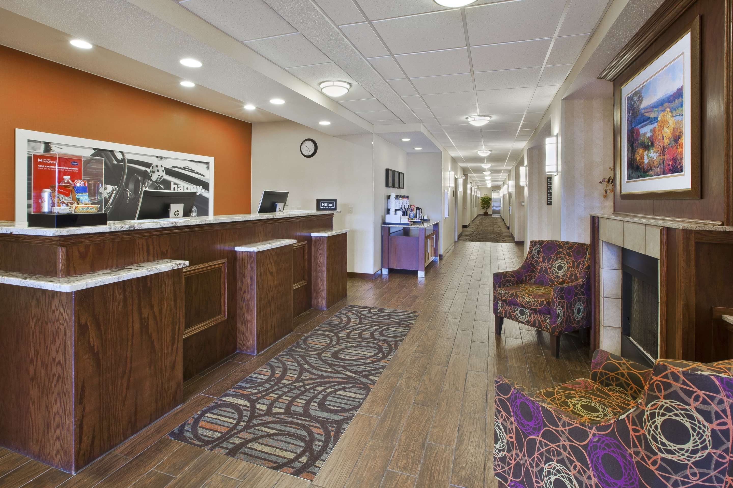 Reception | Hampton Inn Pittsburgh Area Beaver Valley CenterTownship
