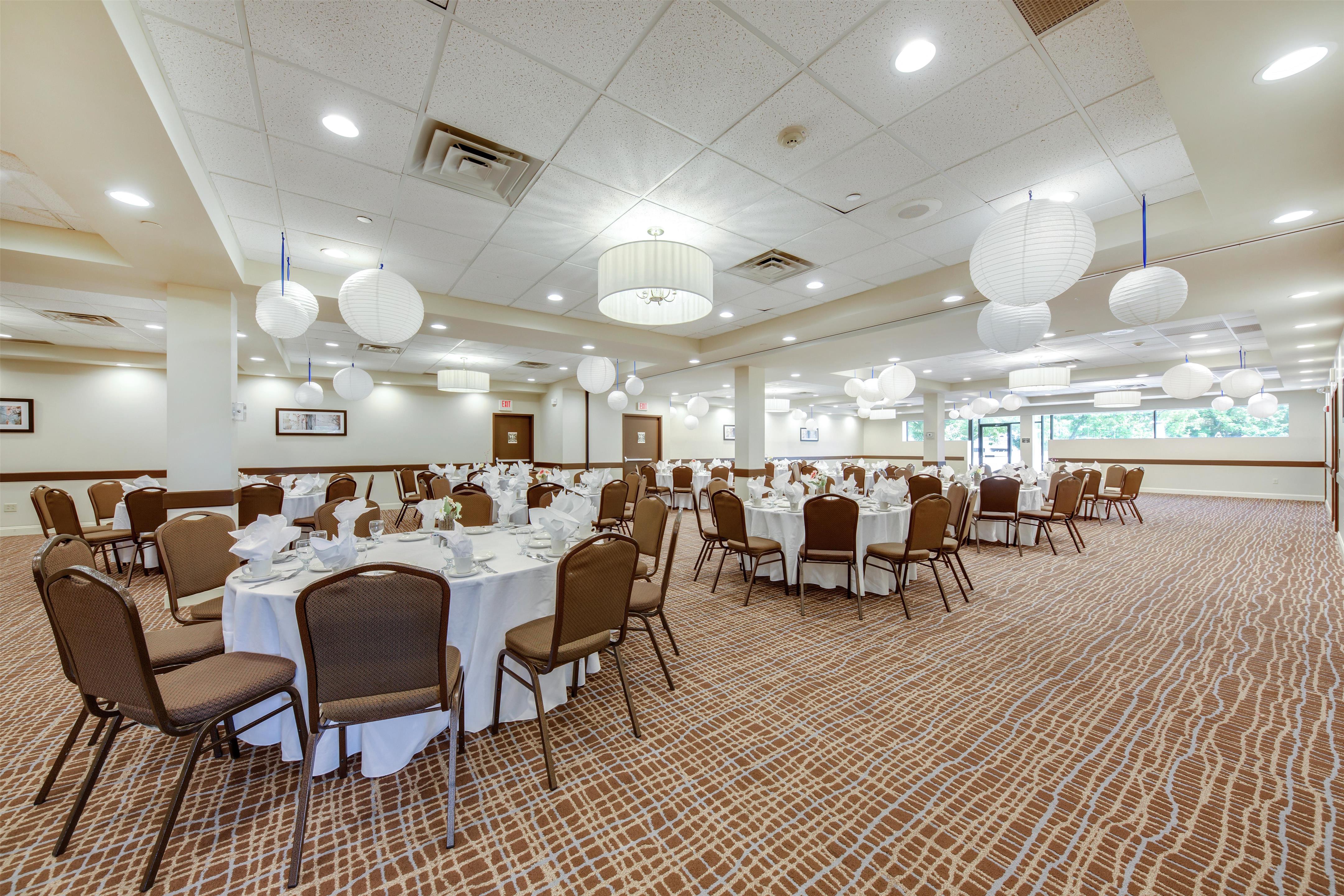 Meeting Room | DoubleTree by Hilton Hotel Binghamton