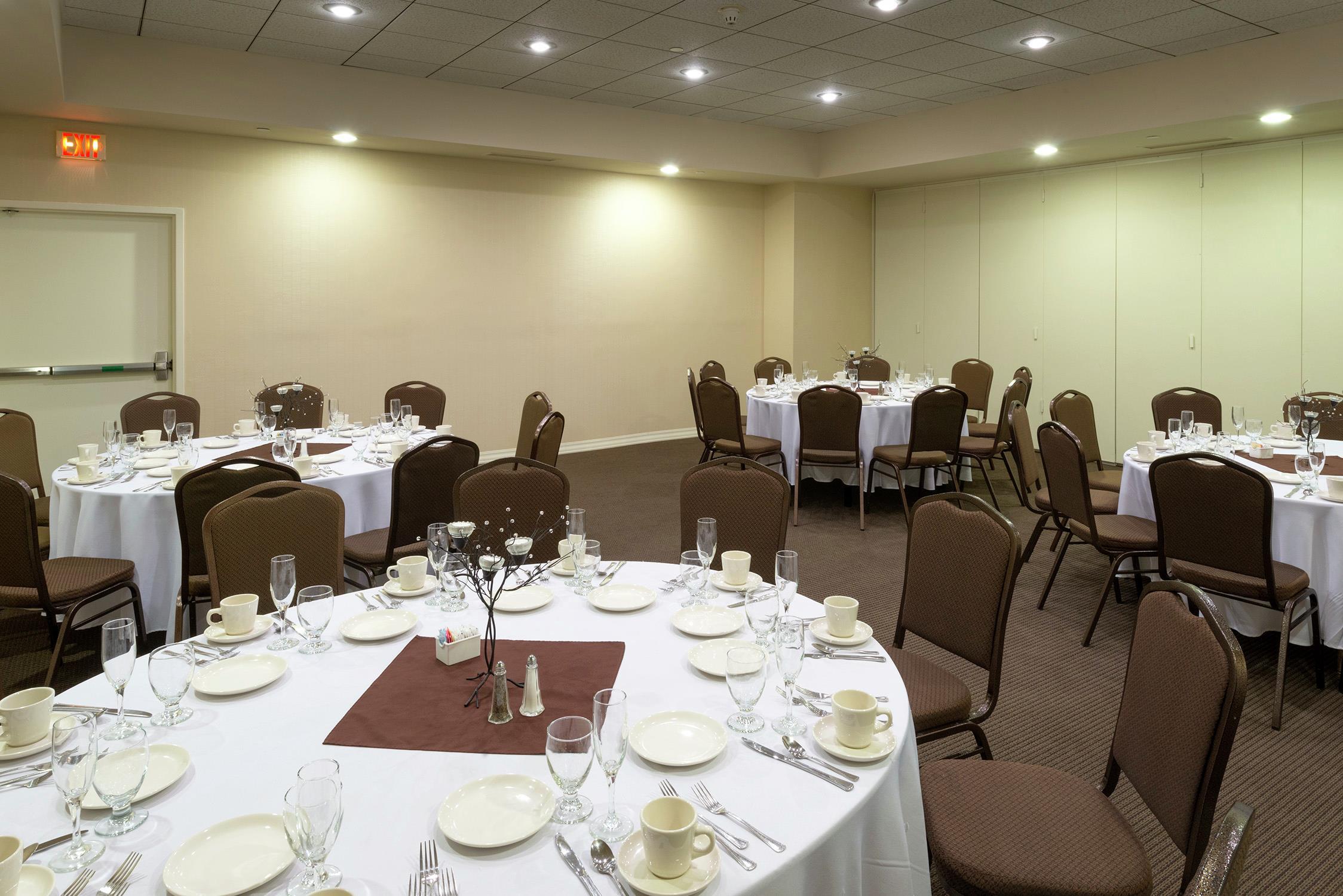Meeting Room | DoubleTree by Hilton Hotel Binghamton