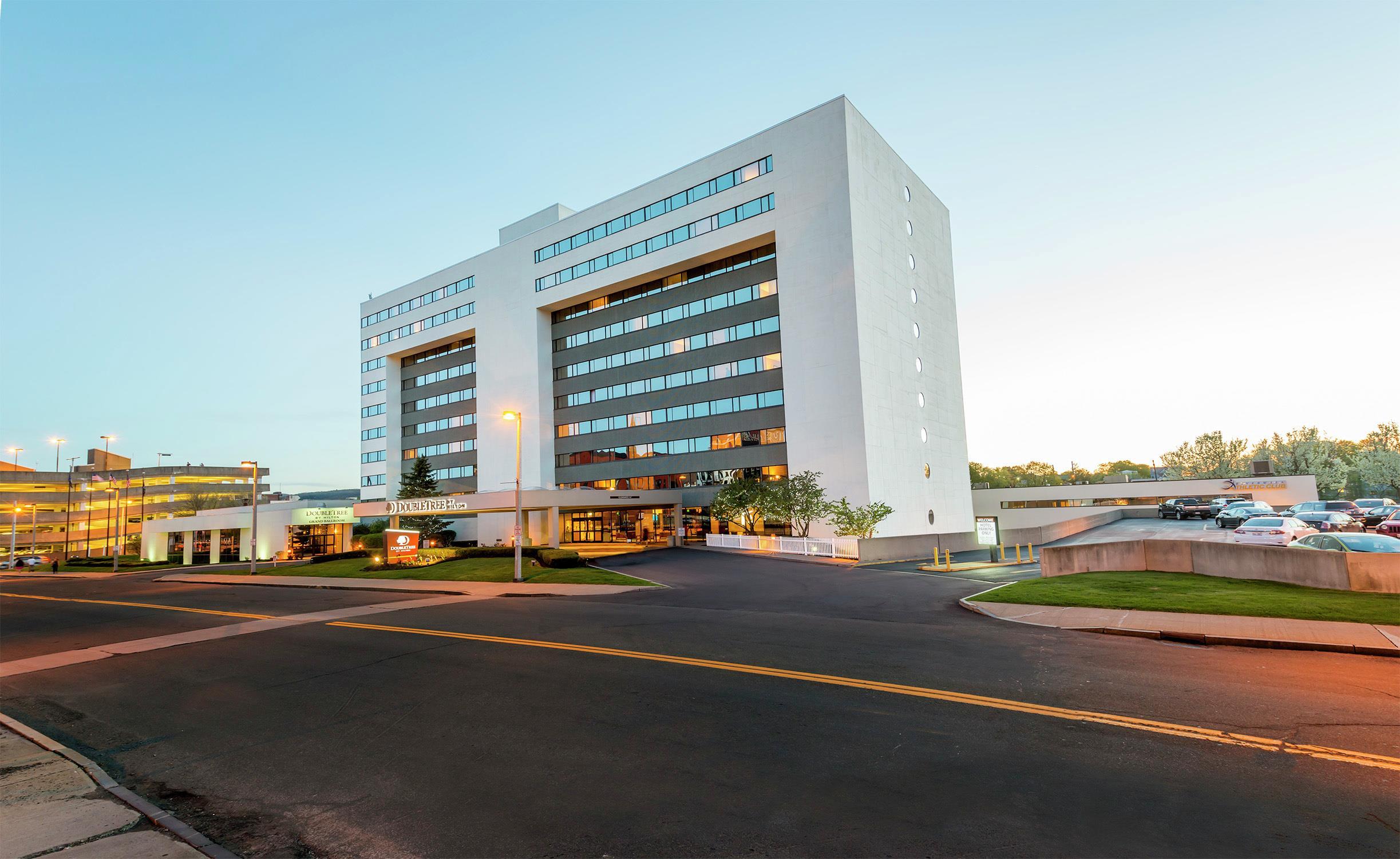 Exterior | DoubleTree by Hilton Hotel Binghamton