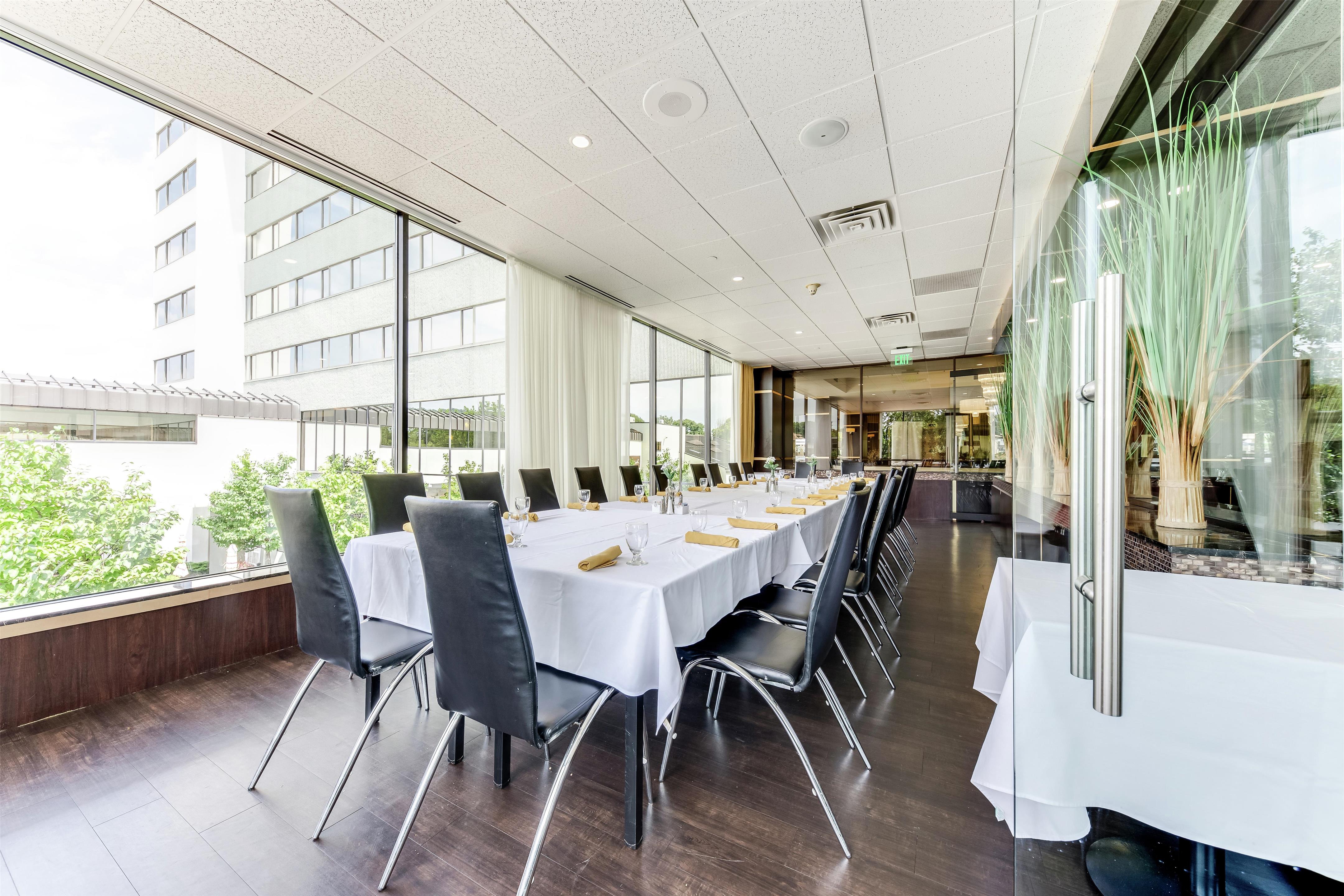 Restaurant | DoubleTree by Hilton Hotel Binghamton