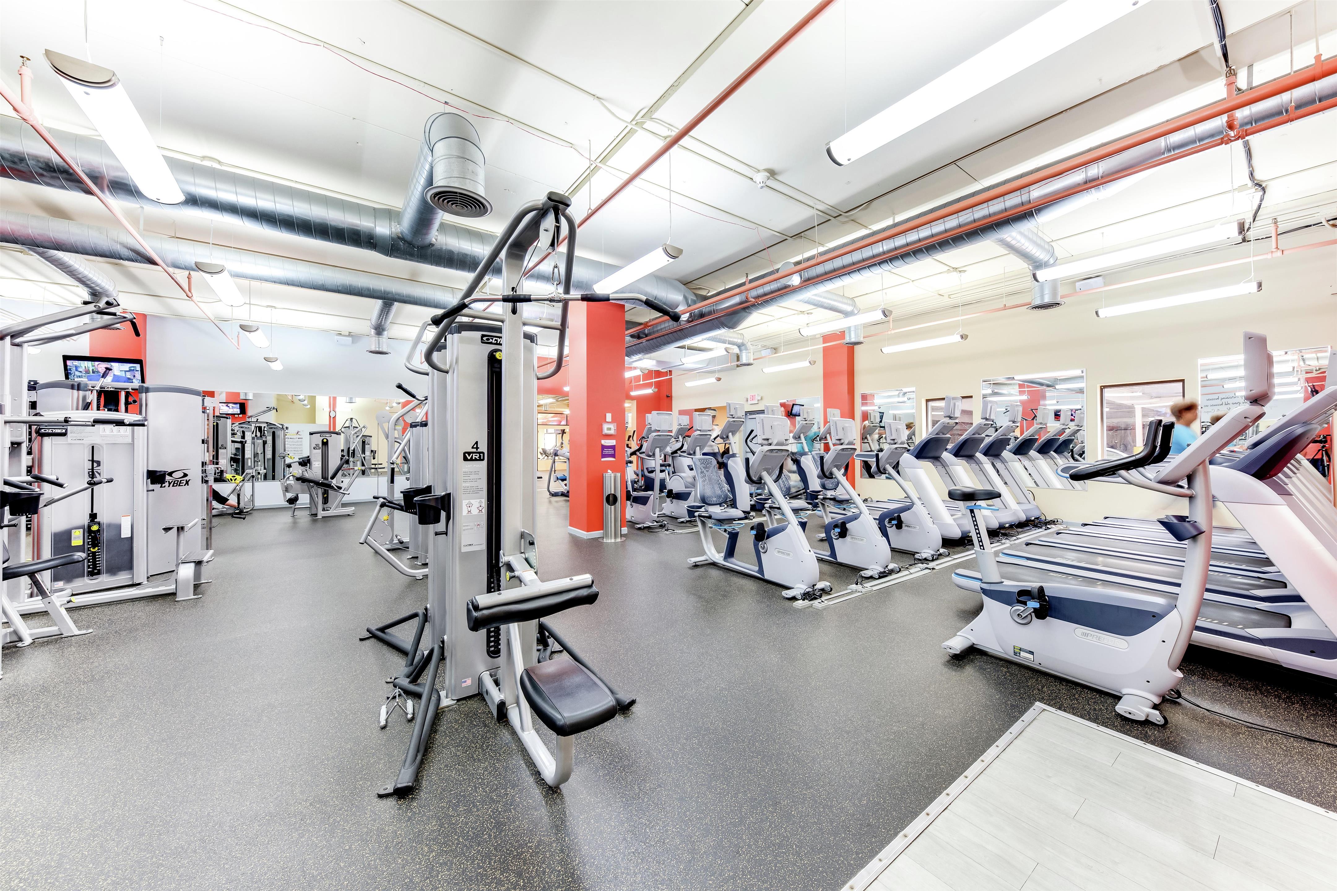 Health club fitness center gym | DoubleTree by Hilton Hotel Binghamton