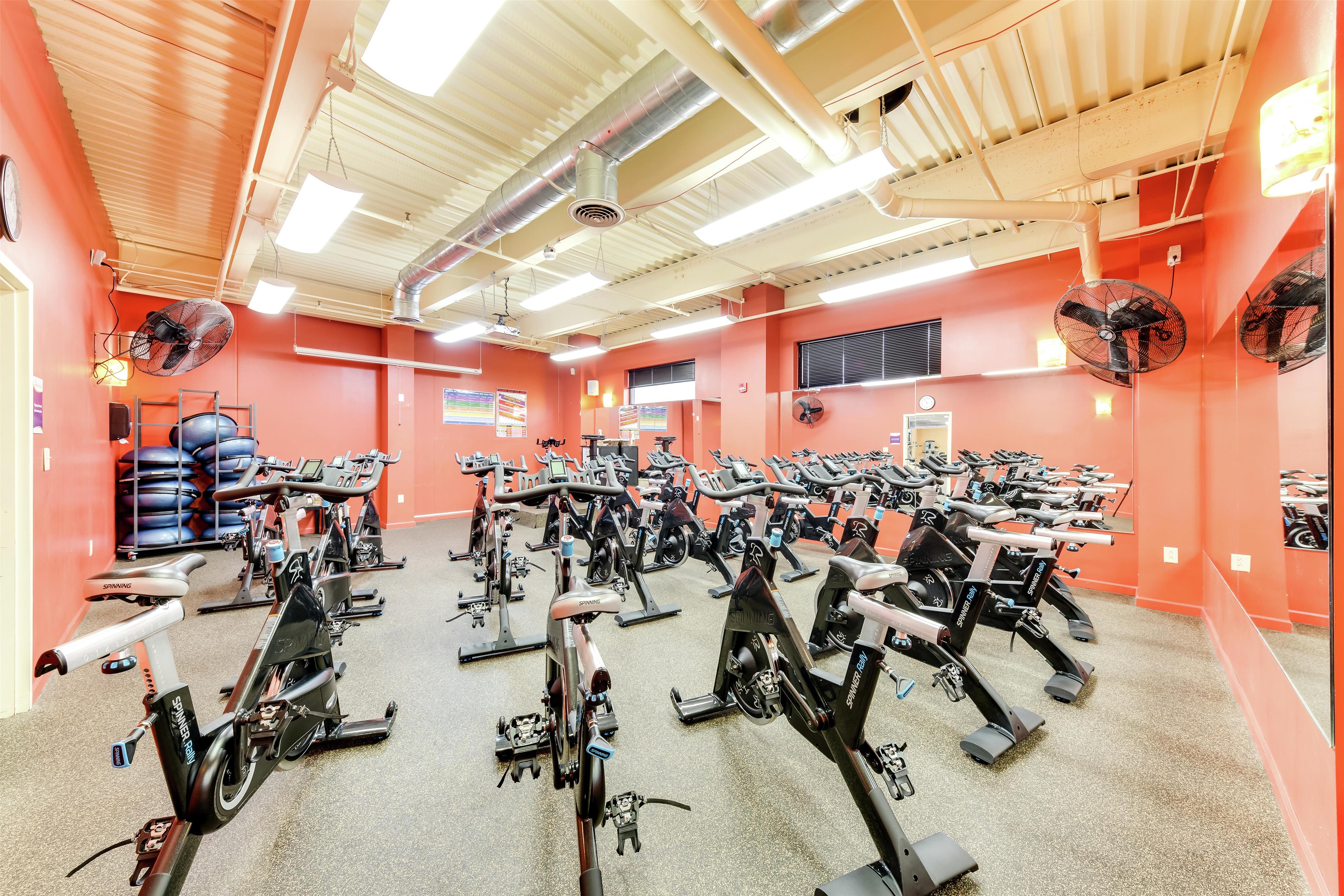 Health club fitness center gym | DoubleTree by Hilton Hotel Binghamton
