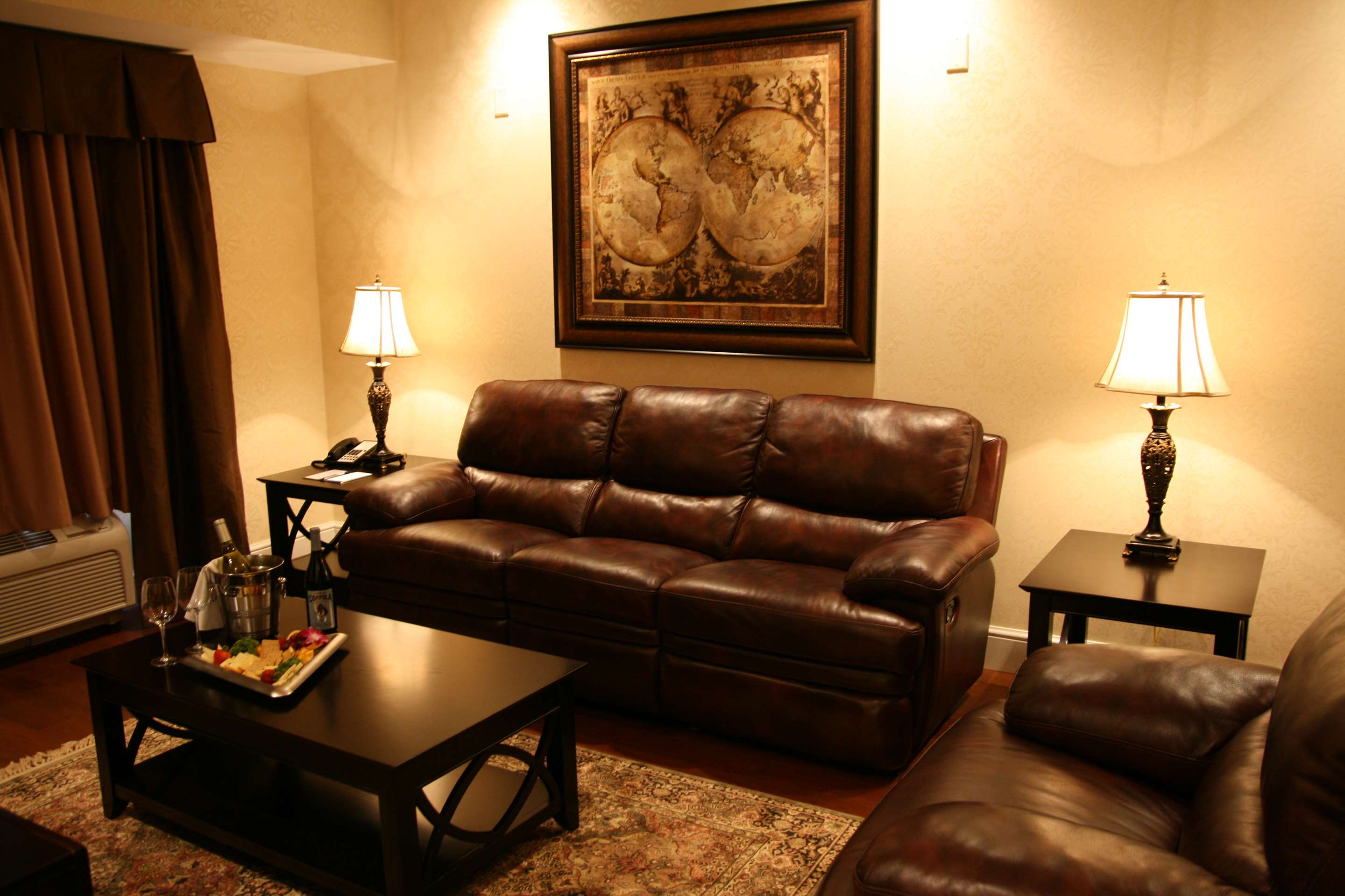 Guest room