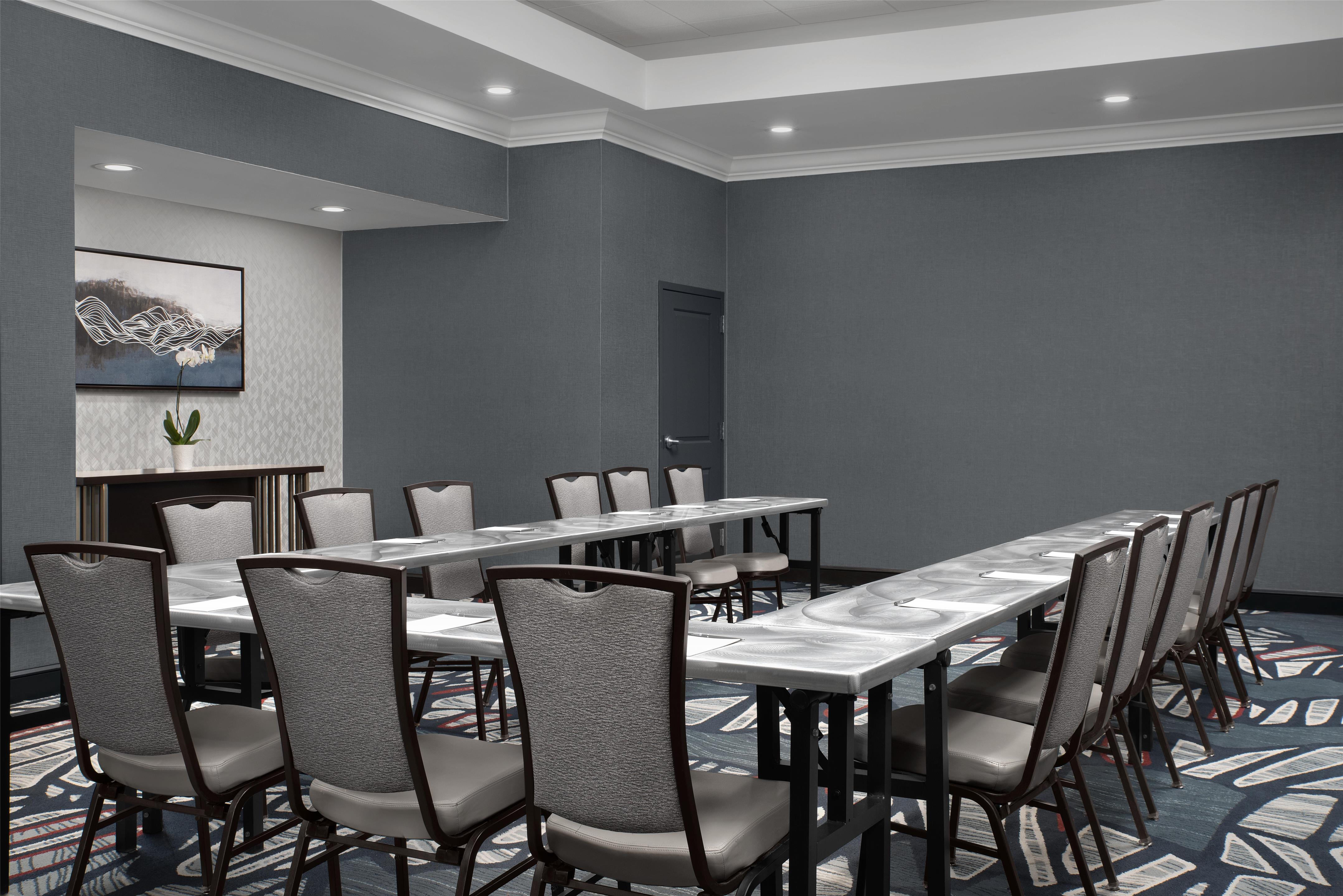 Meeting Room | Embassy Suites Birmingham/Hoover