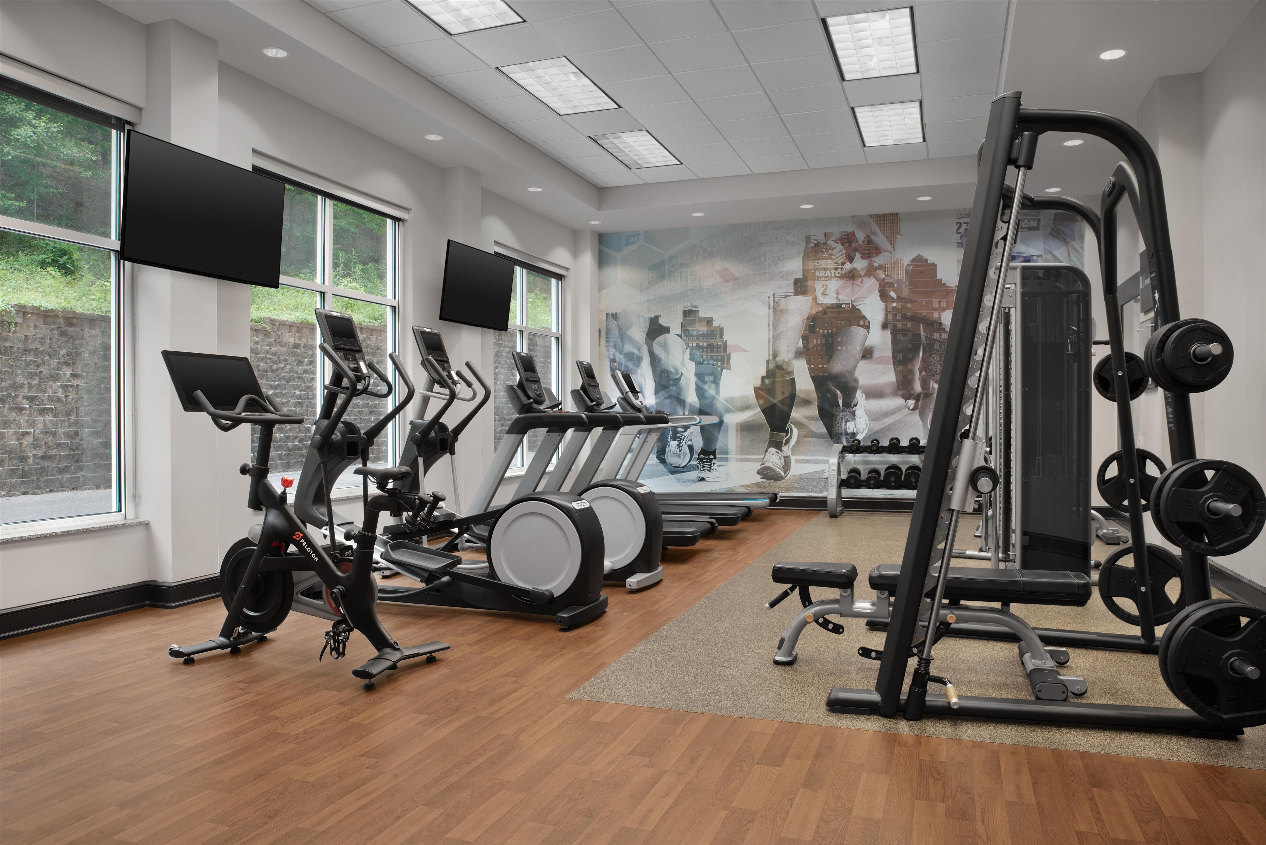Health club fitness center gym | Embassy Suites Birmingham/Hoover