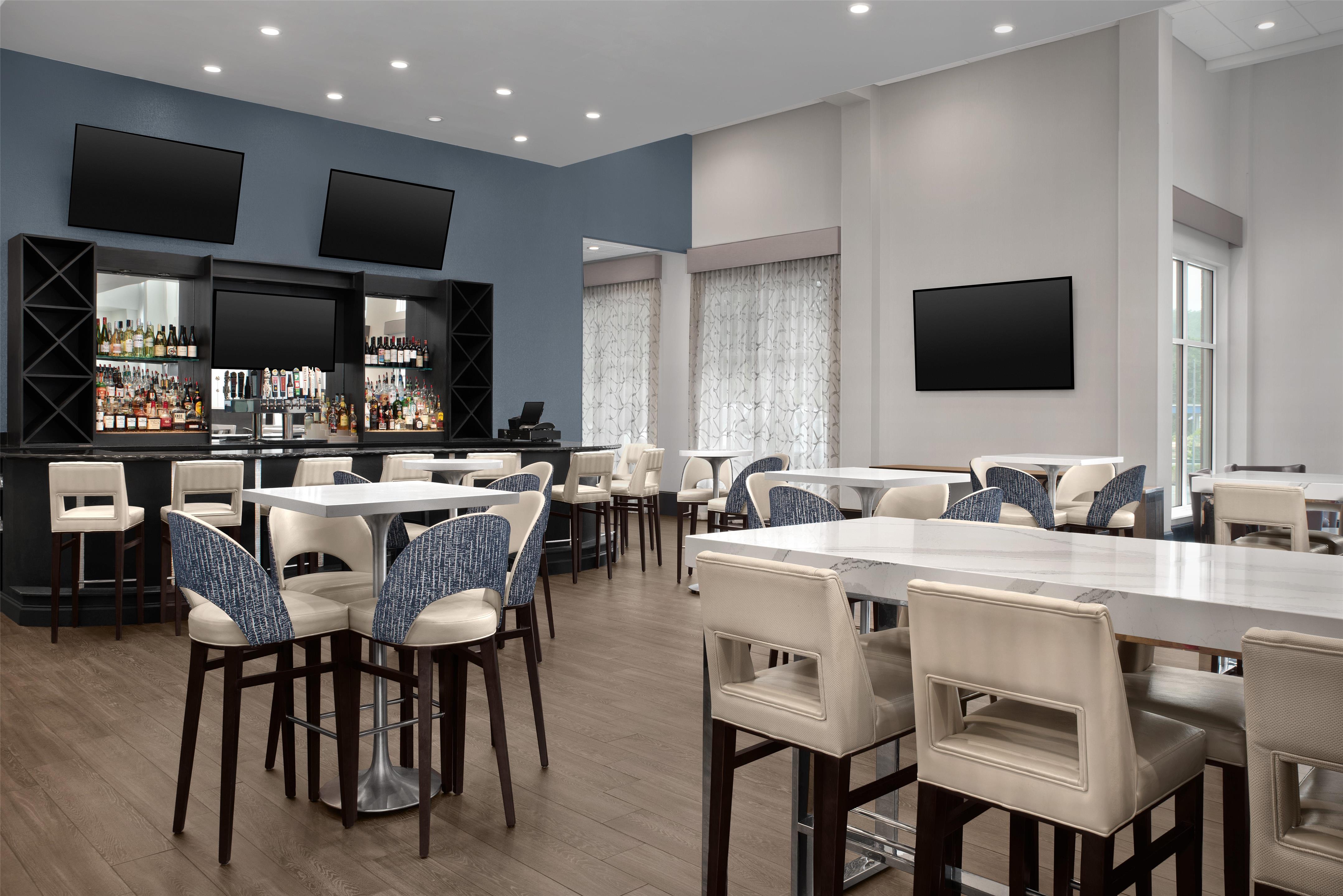 BarLounge | Embassy Suites Birmingham/Hoover