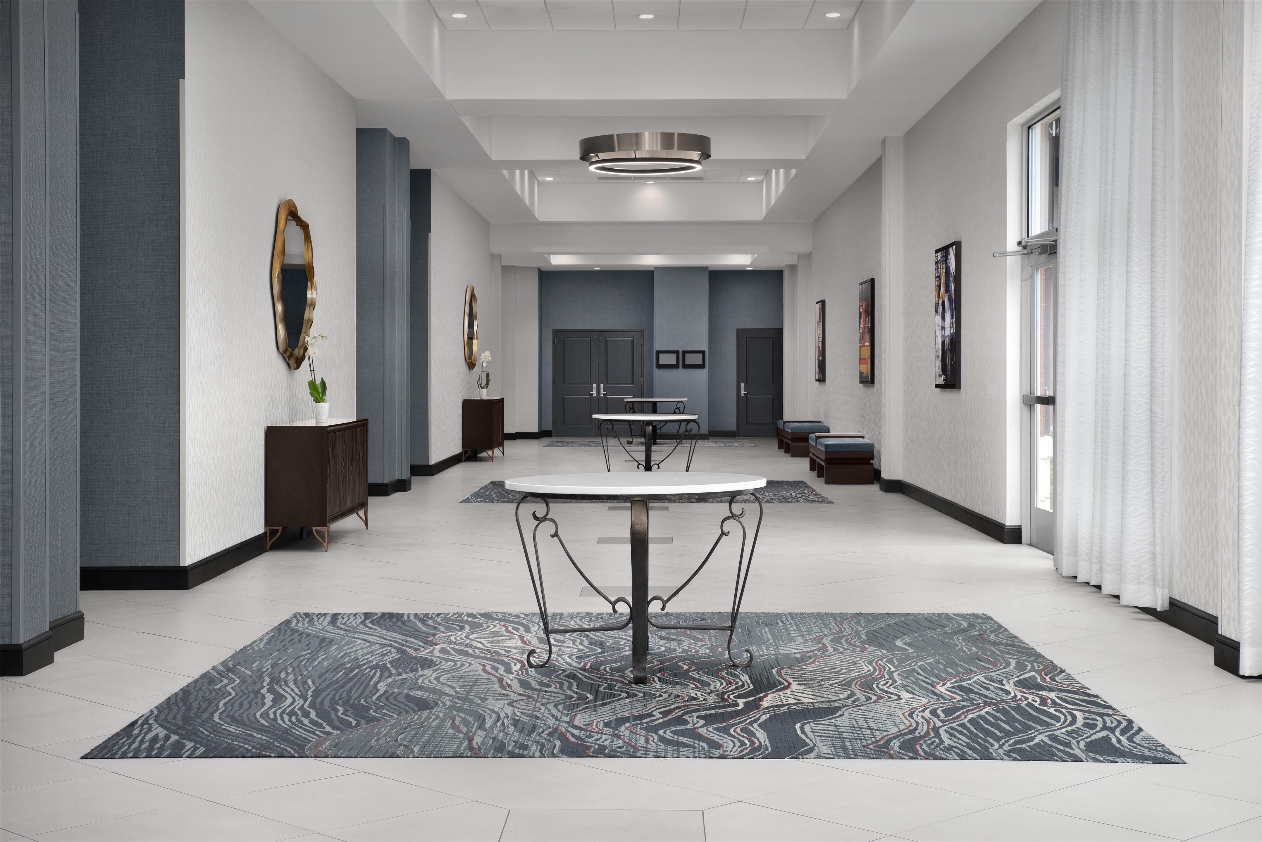 Meeting Room | Embassy Suites Birmingham/Hoover