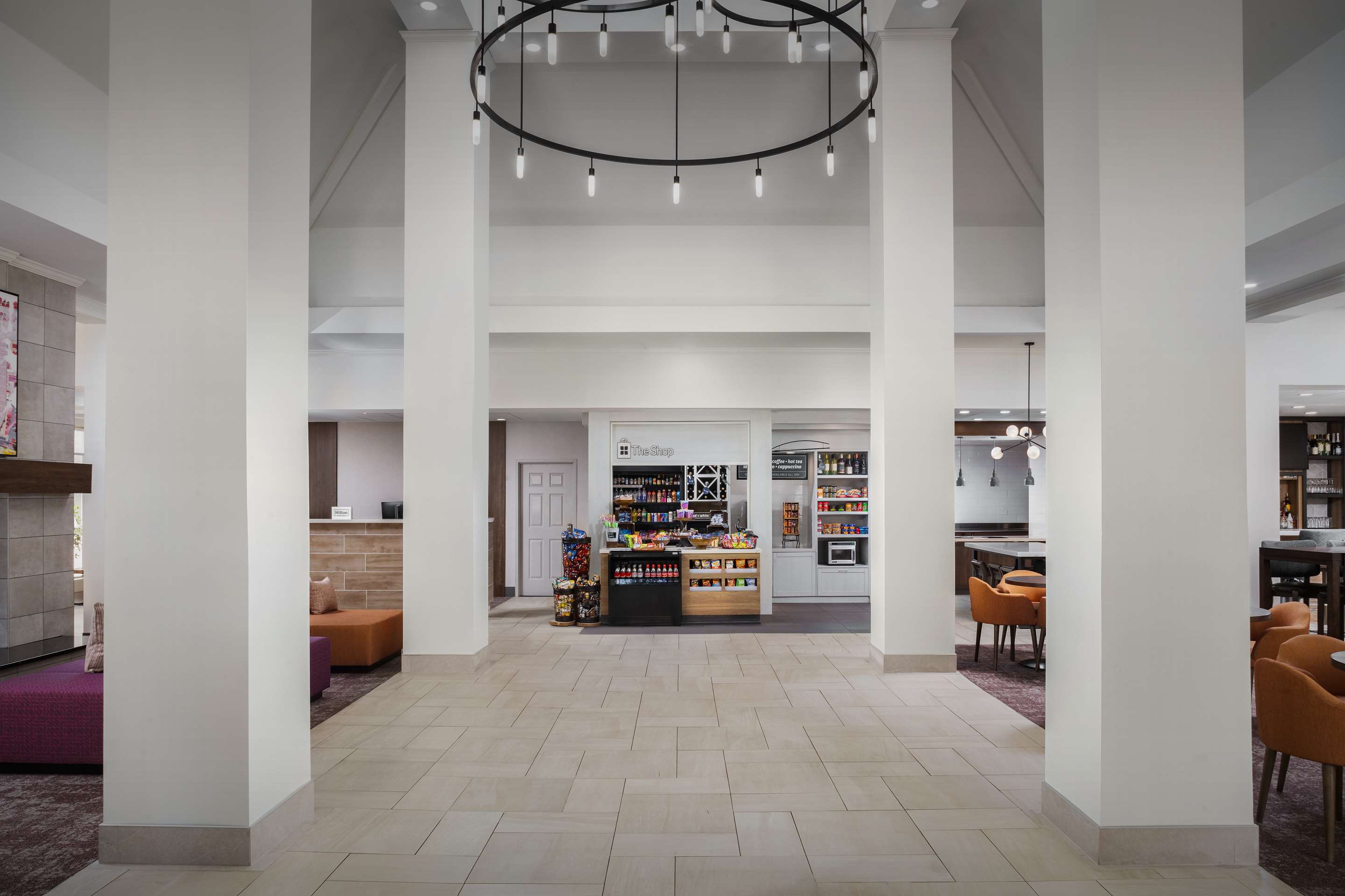 Lobby | Hilton Garden Inn Tuscaloosa