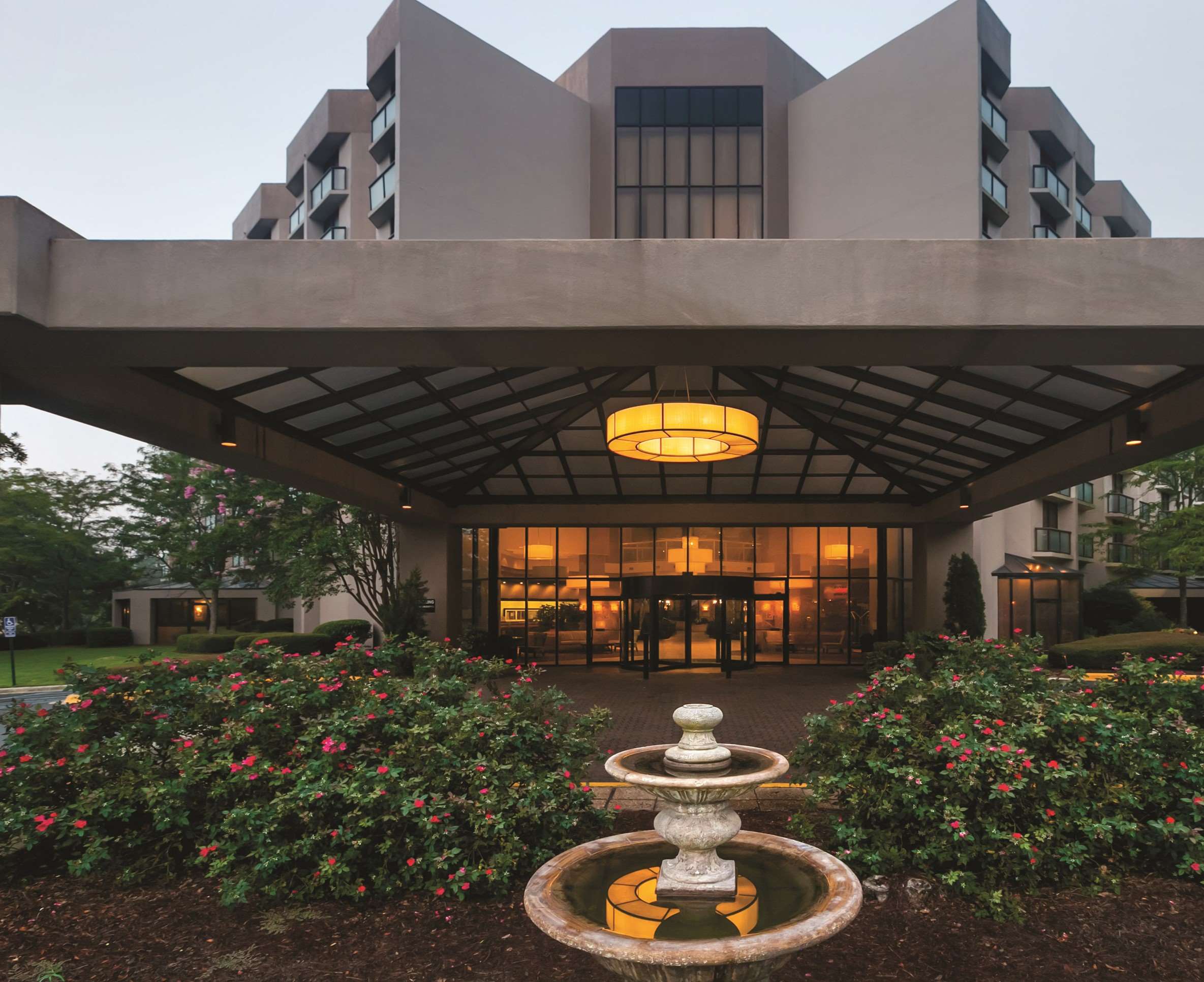 Exterior | Embassy Suites Hotel Birmingham