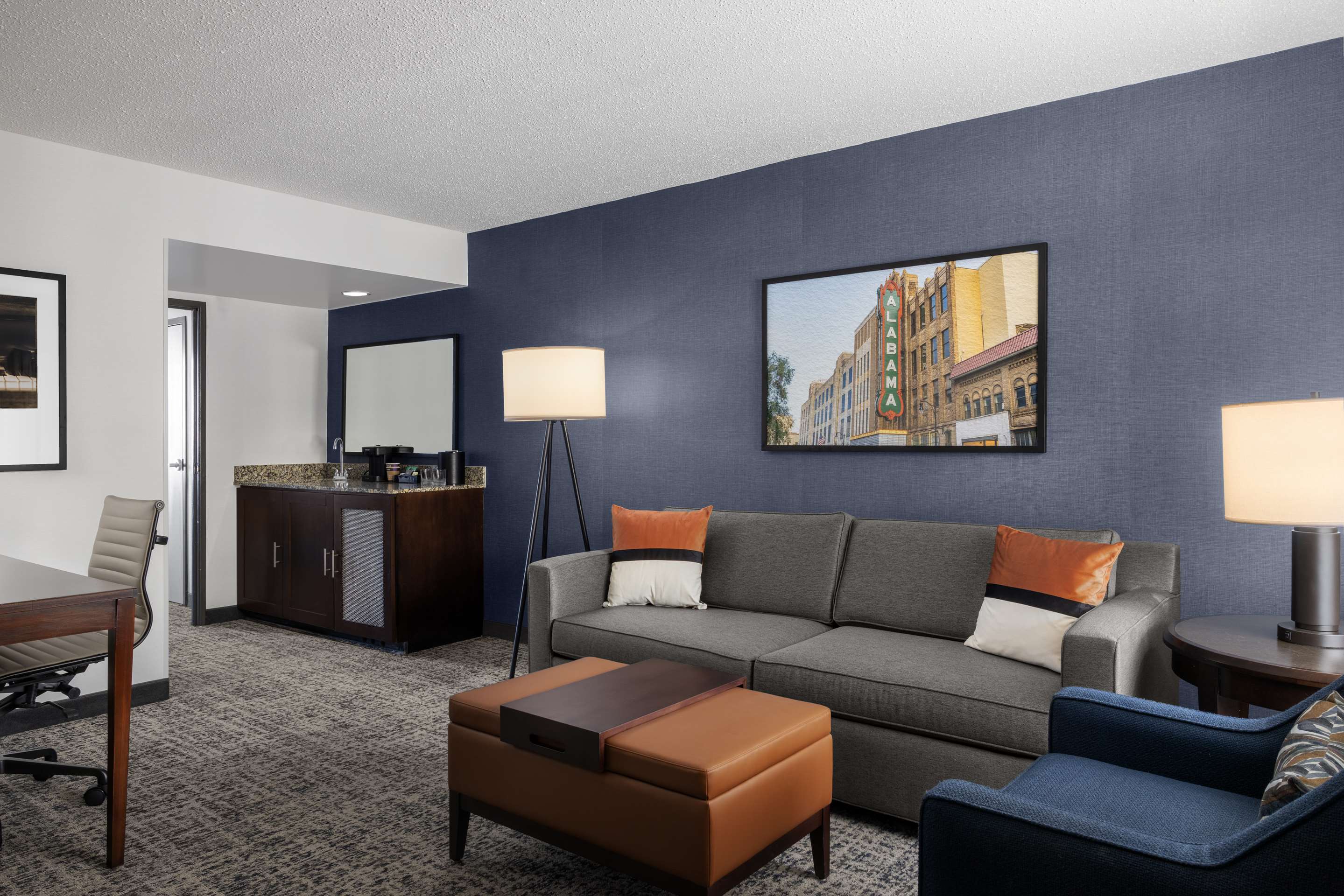 Guest room