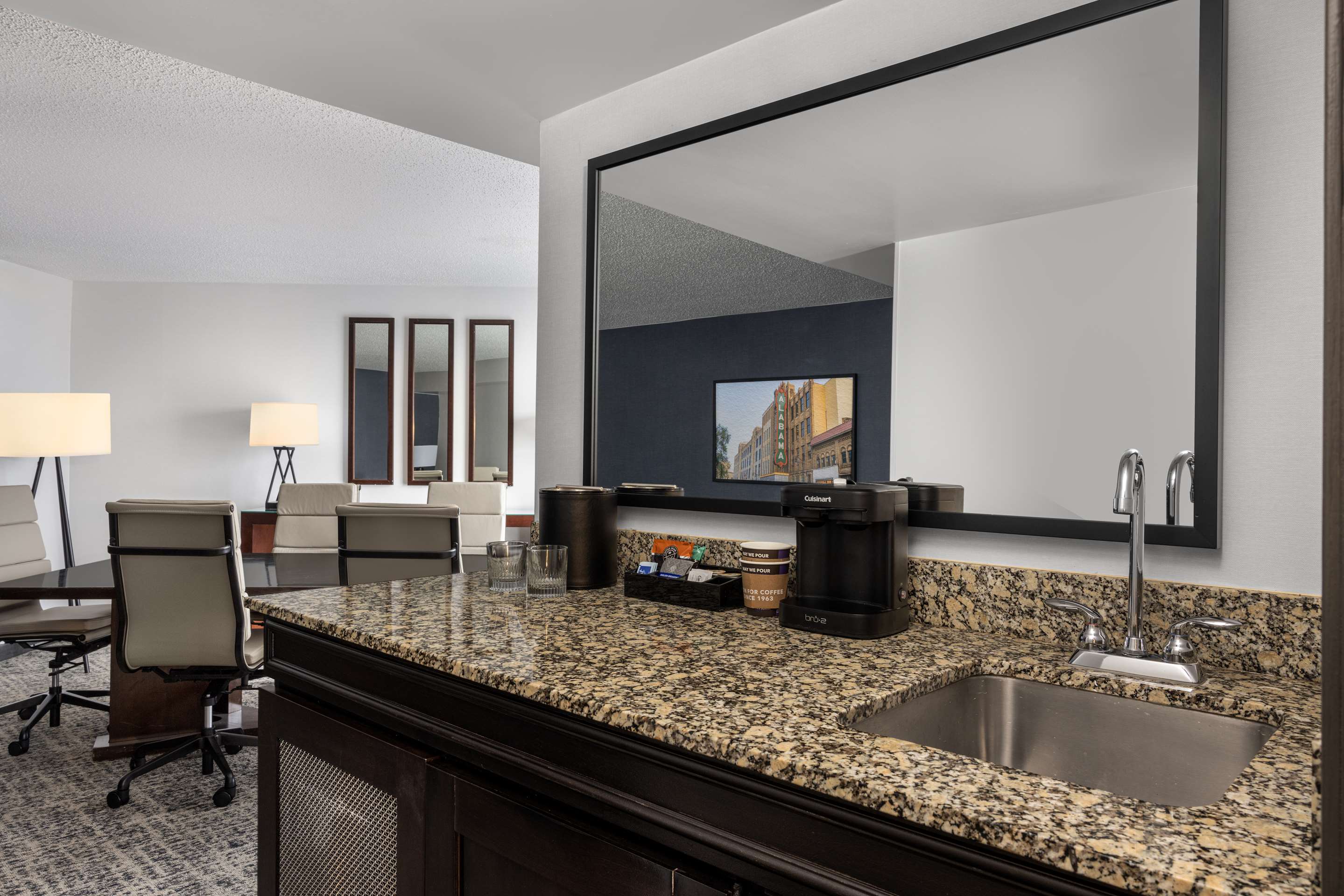 Guest room
