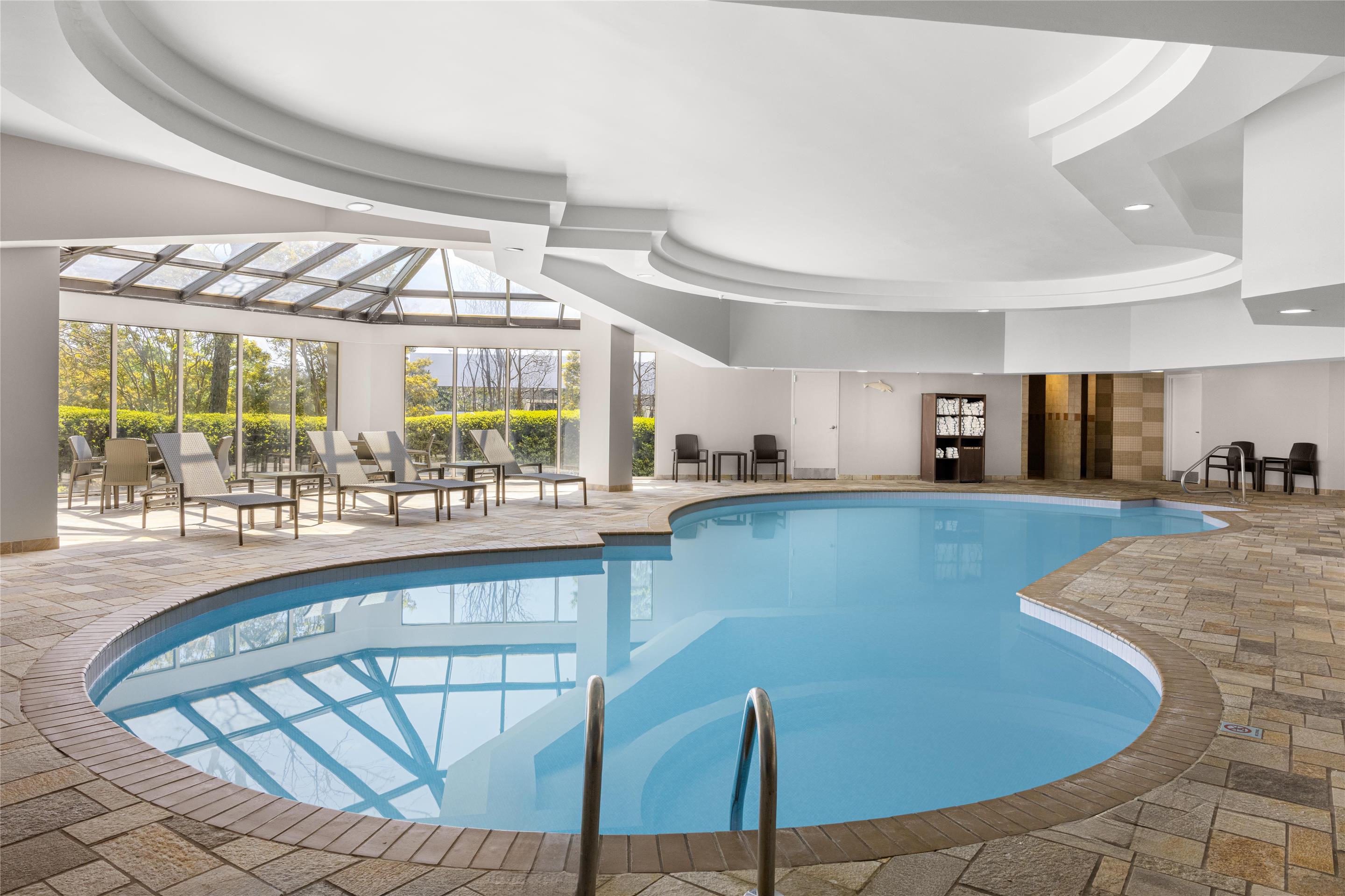 Pool | Embassy Suites Hotel Birmingham