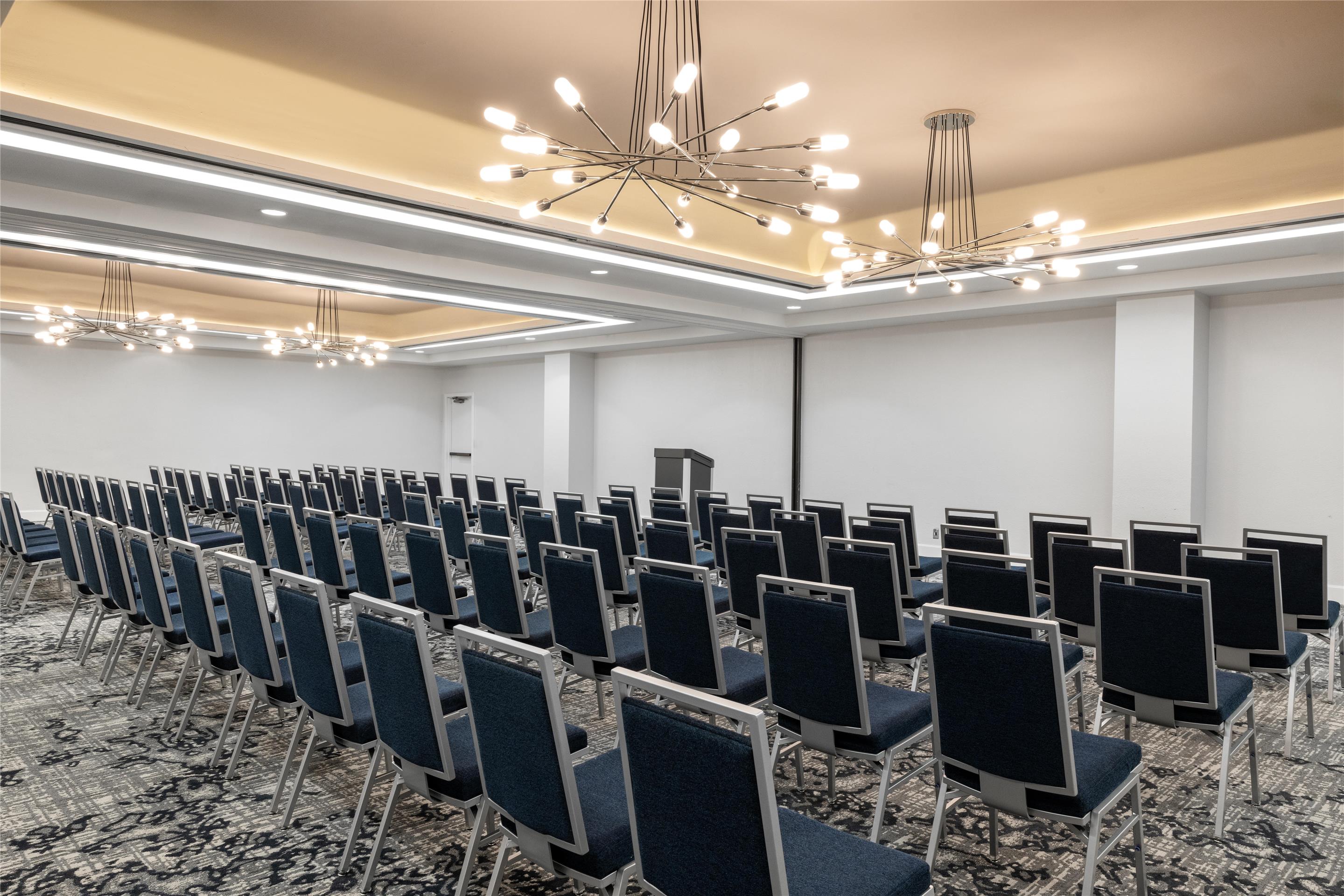 Meeting Room | Embassy Suites Hotel Birmingham