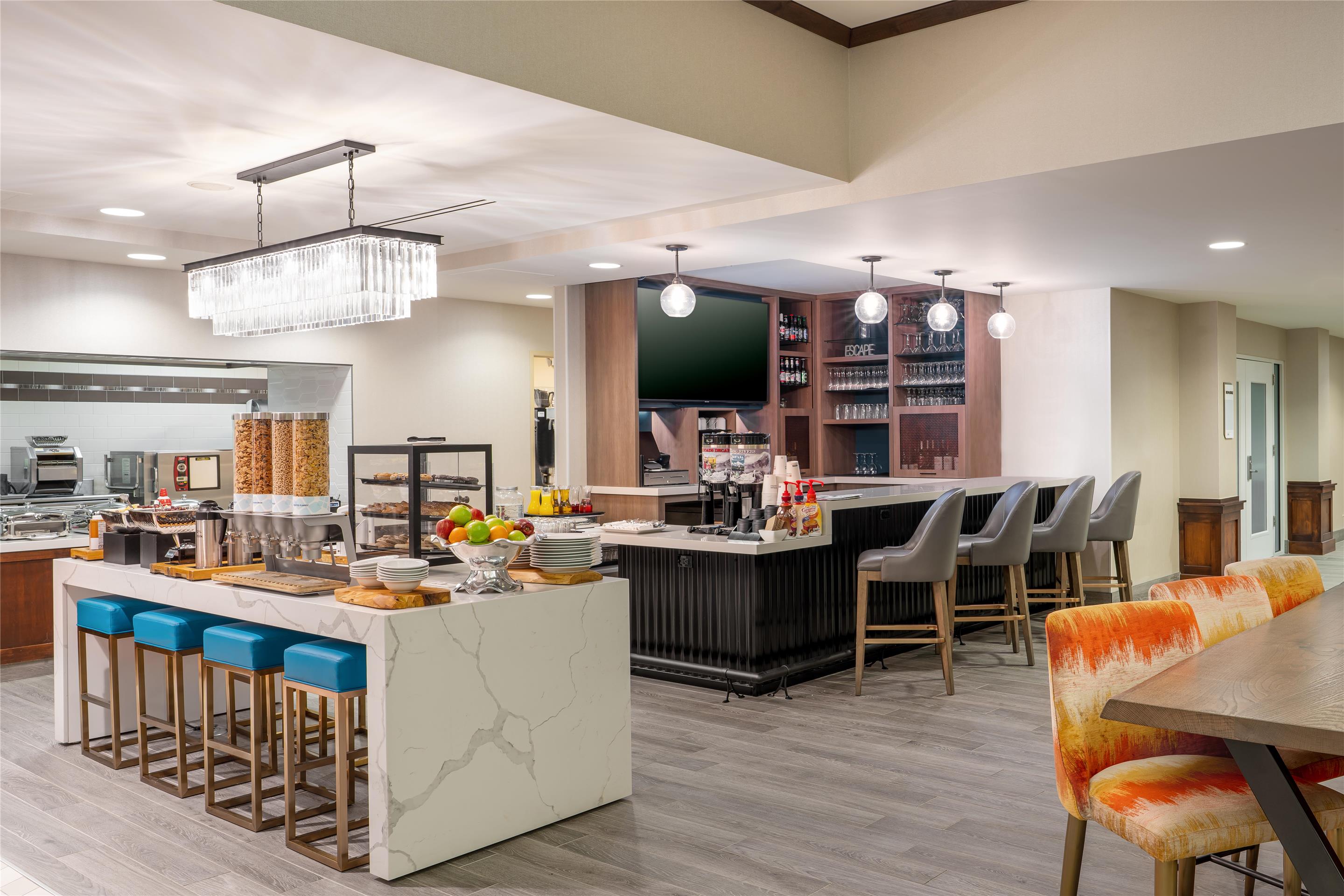Breakfast Area | Hilton Garden Inn Billings