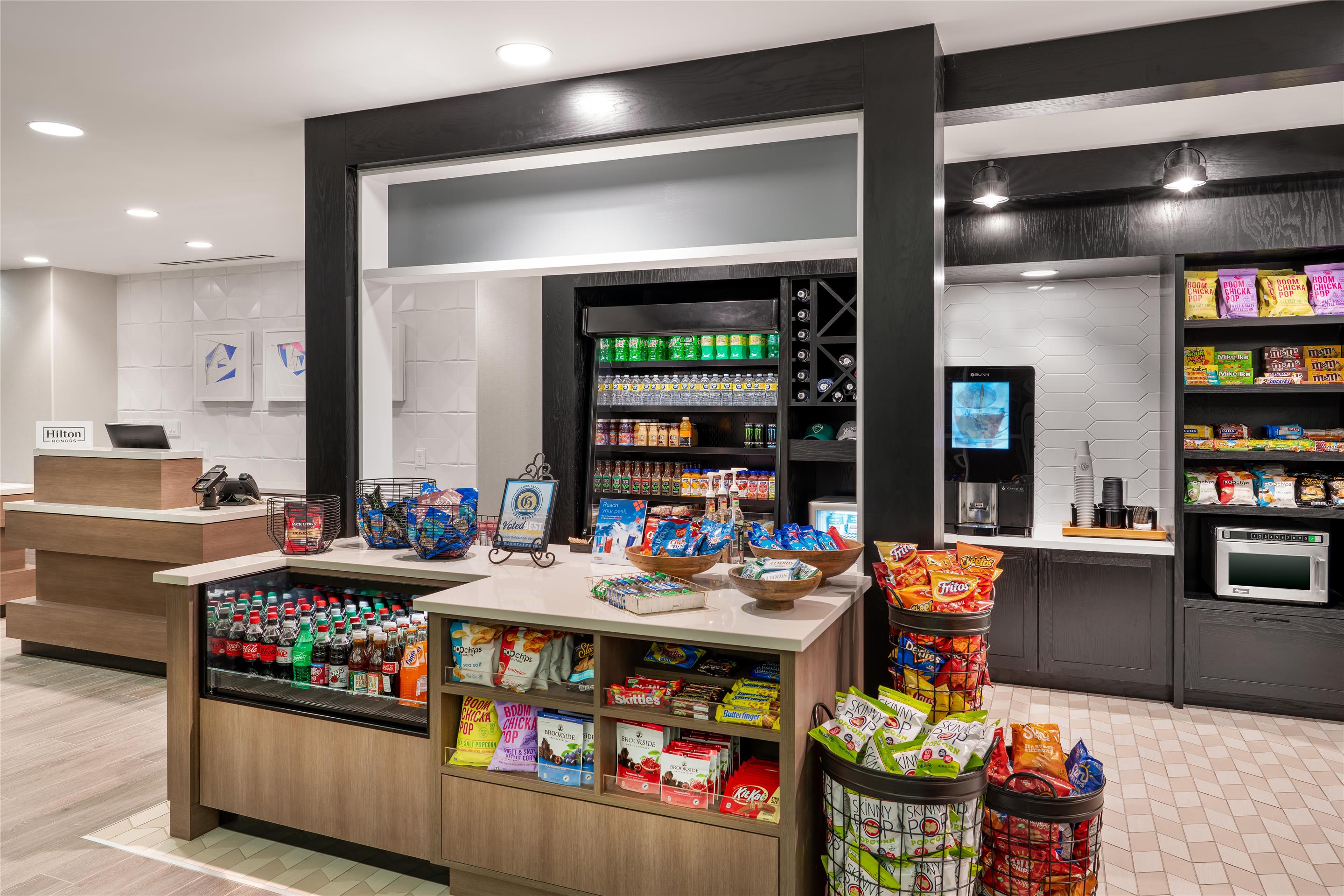 Restaurant | Hilton Garden Inn Billings