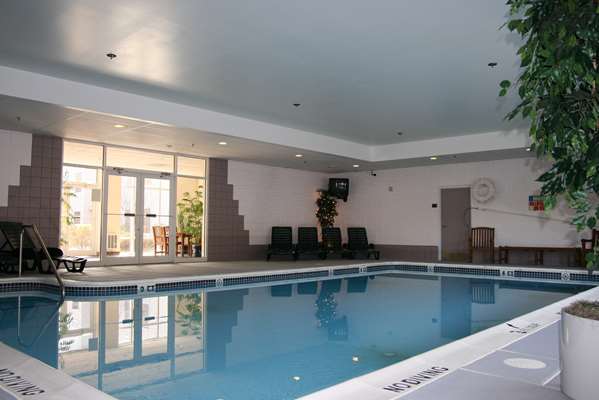 Pool - Hampton Inn & Suites Bethlehem