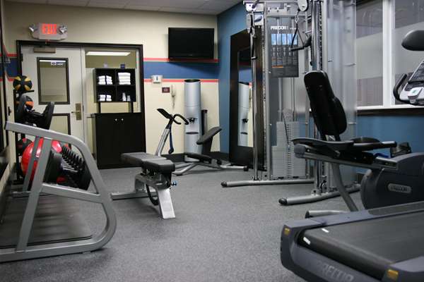 Fitness/ Exercise Room - Hampton Inn & Suites Bethlehem