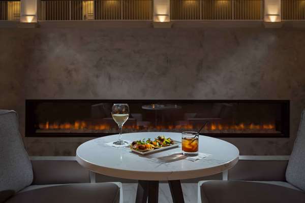 Restaurant - Hilton Suites Brentwood - I-65, Exit 74