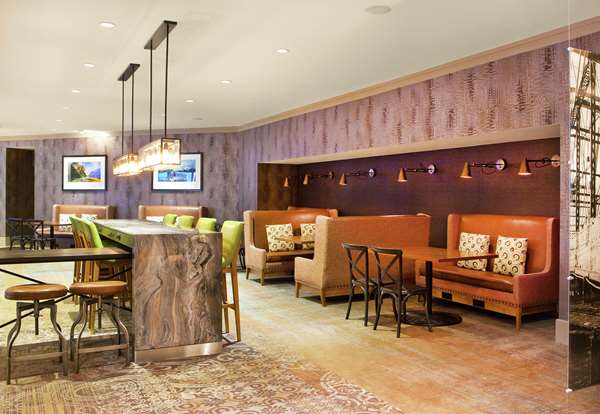 Restaurant - DoubleTree by Hilton Hotel Nashville