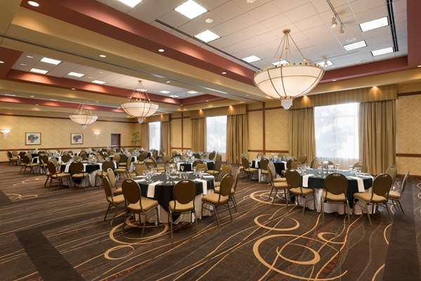Restaurant - Embassy Suites Franklin - I-65, Exit 68