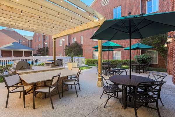 Pool - Homewood Suites by Hilton Airport Nashville - I-40, Exit 216