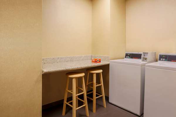  - Homewood Suites by Hilton Airport Nashville - I-40, Exit 216