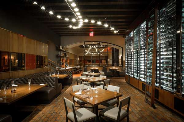 Restaurant - Hilton Hotel Downtown Nashville - I-40 & I-65, Exit 209