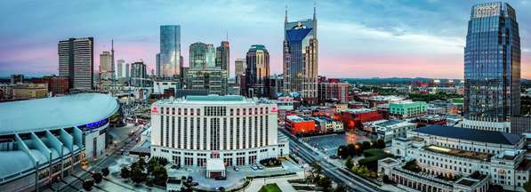 Exterior view - Hilton Hotel Downtown Nashville - I-40 & I-65, Exit 209
