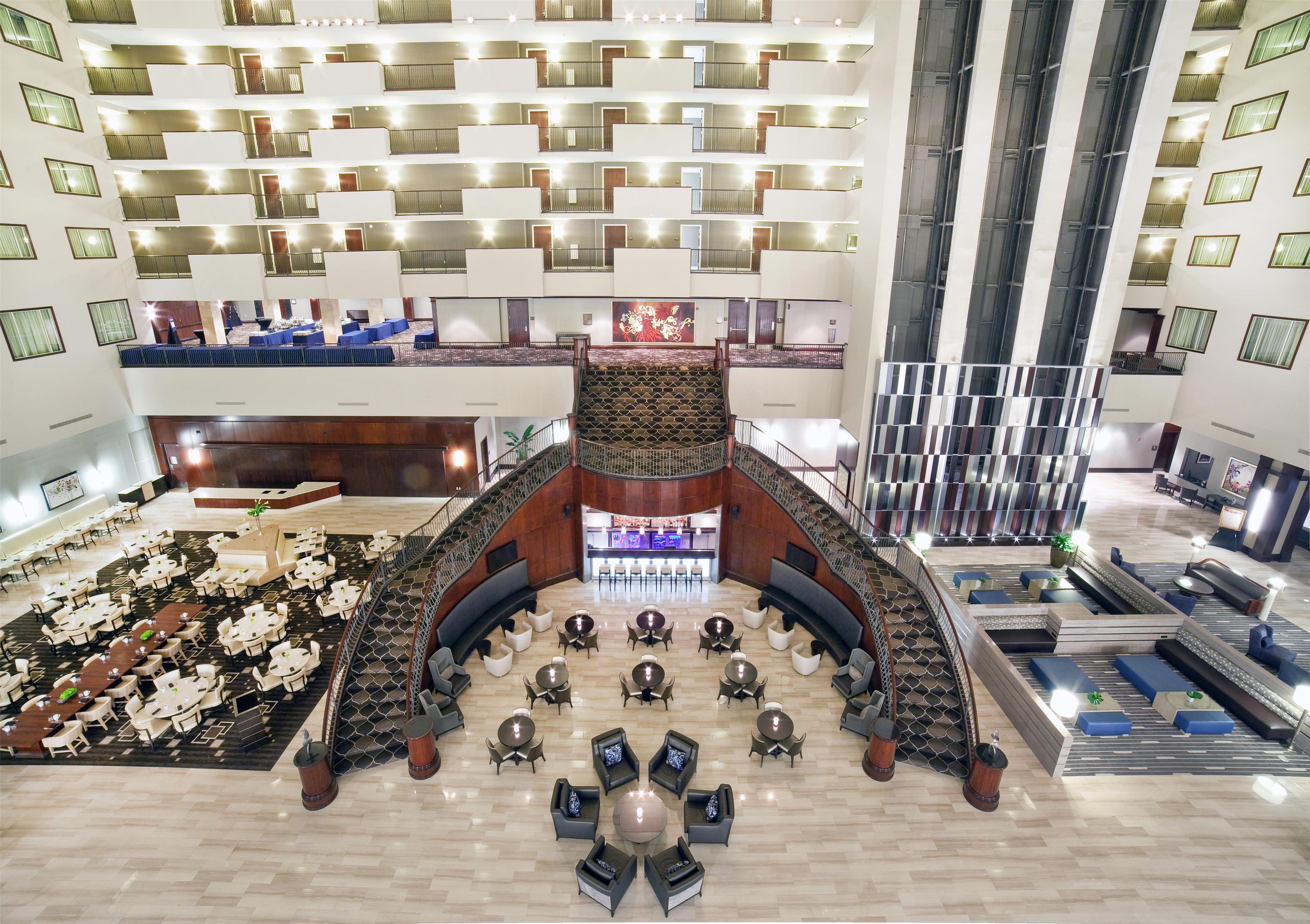 Lobby | Hilton Nashville Downtown