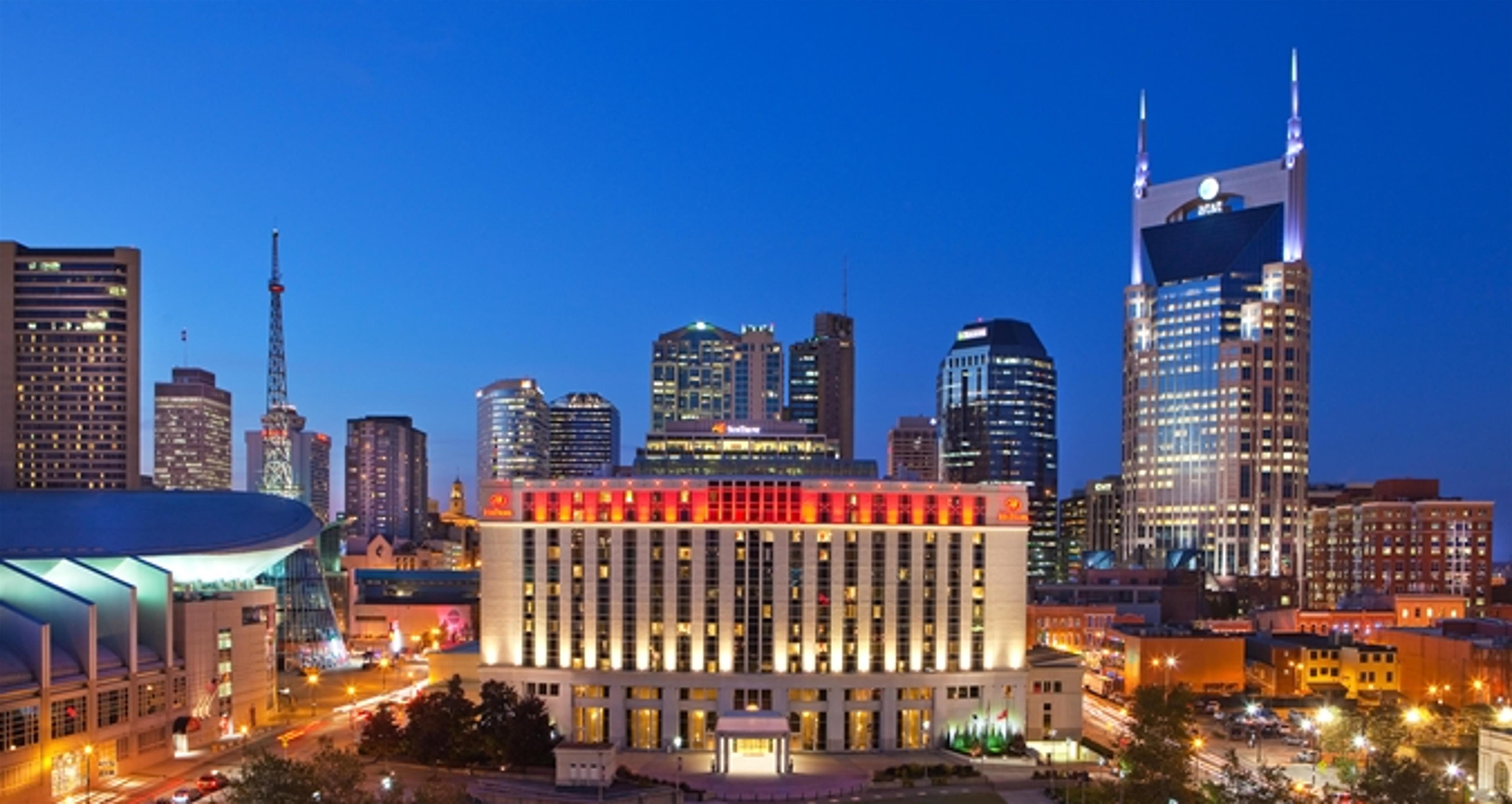 Exterior | Hilton Nashville Downtown