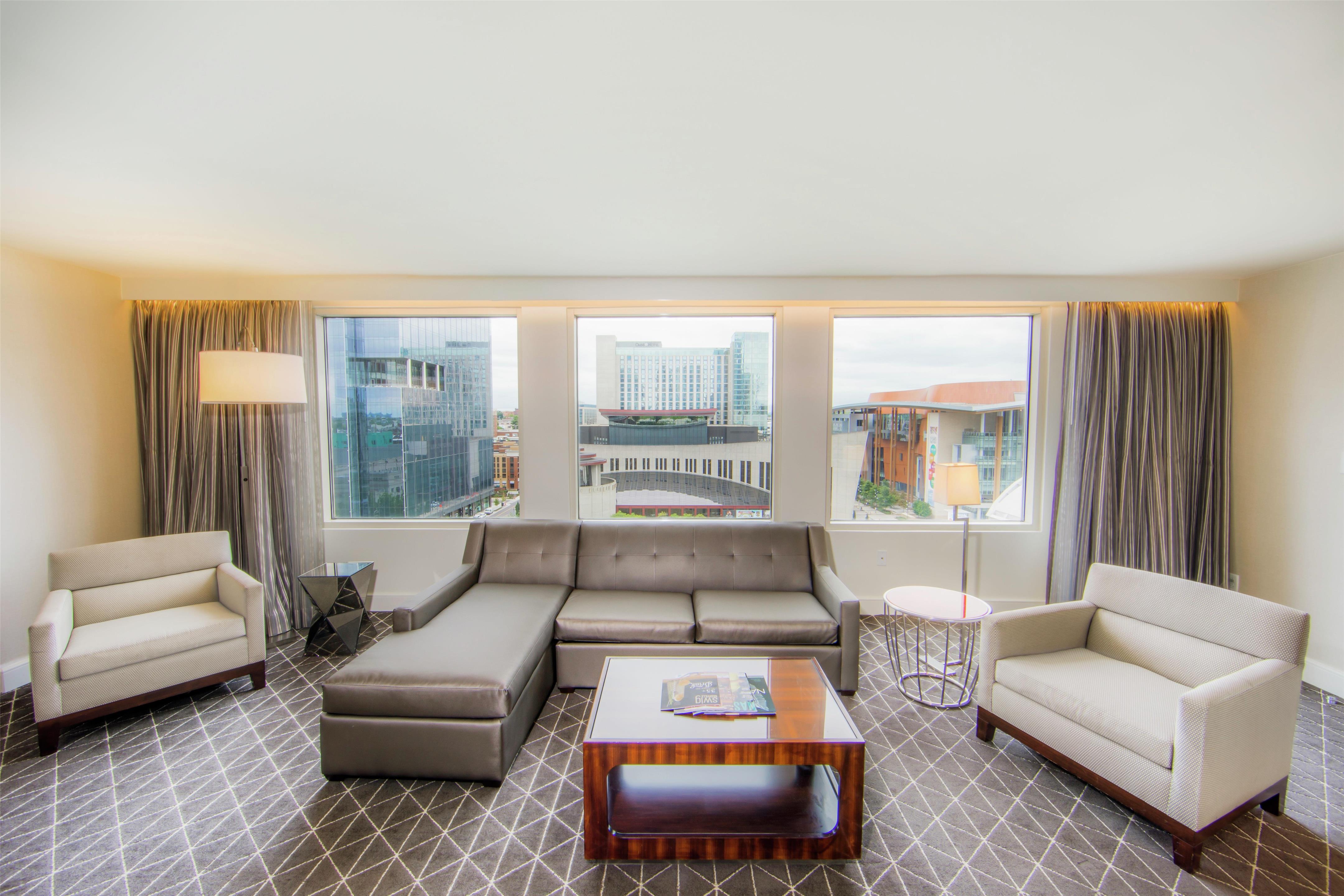 Guest room
