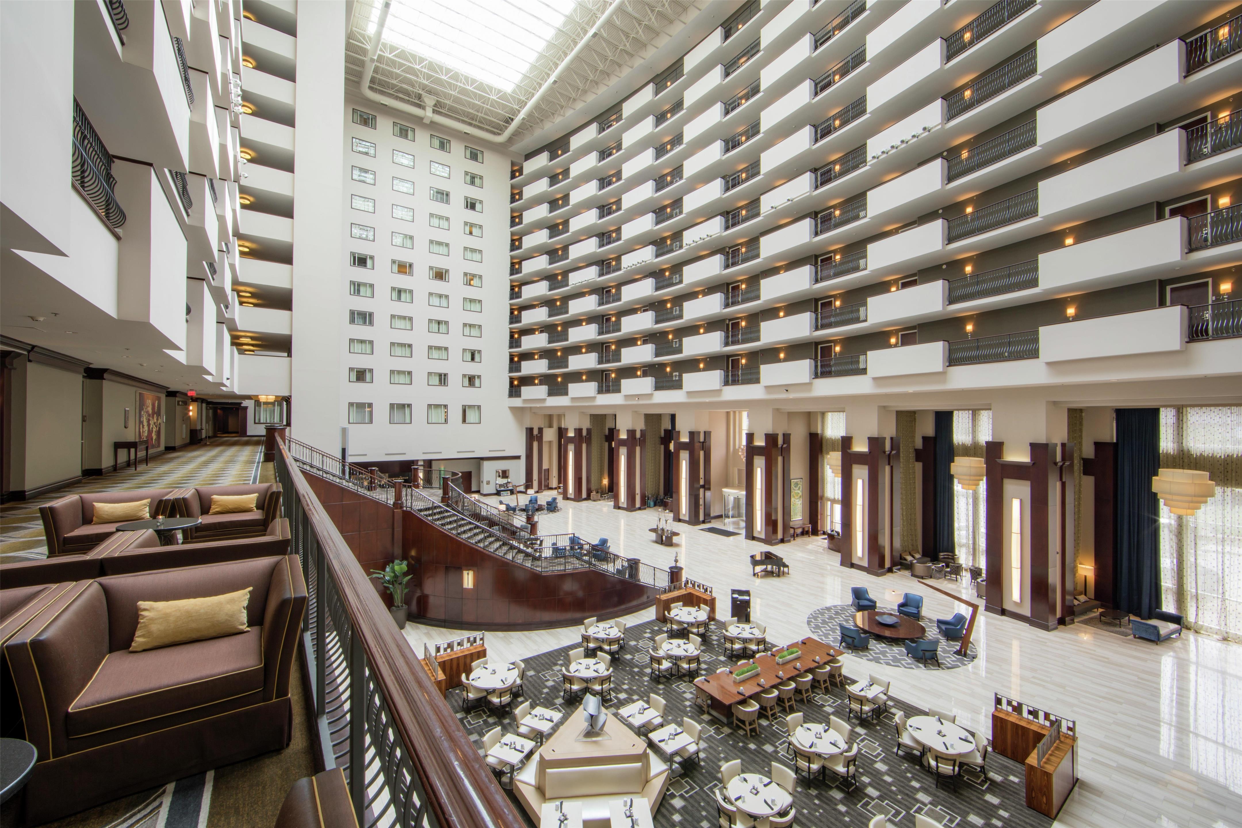 Lobby | Hilton Nashville Downtown
