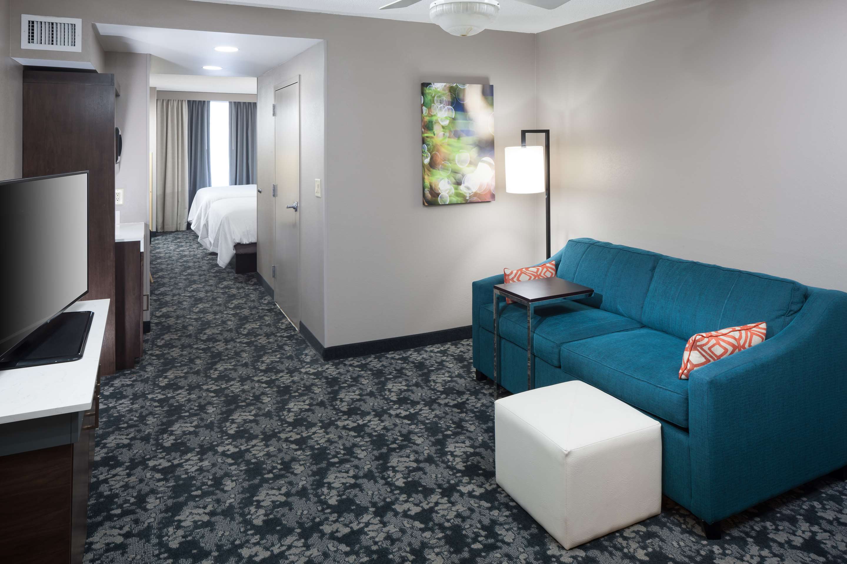 Guest room