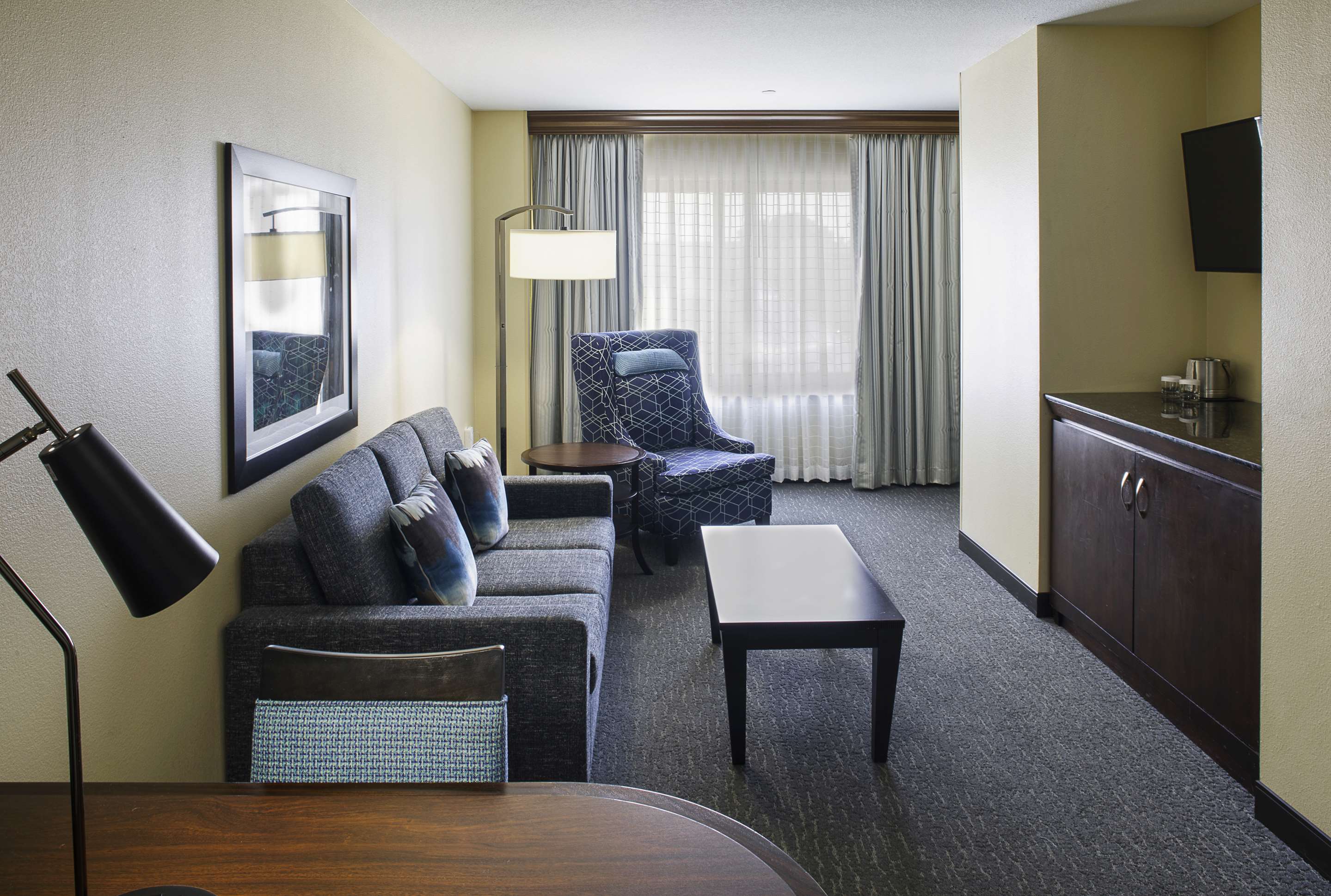 Guest room