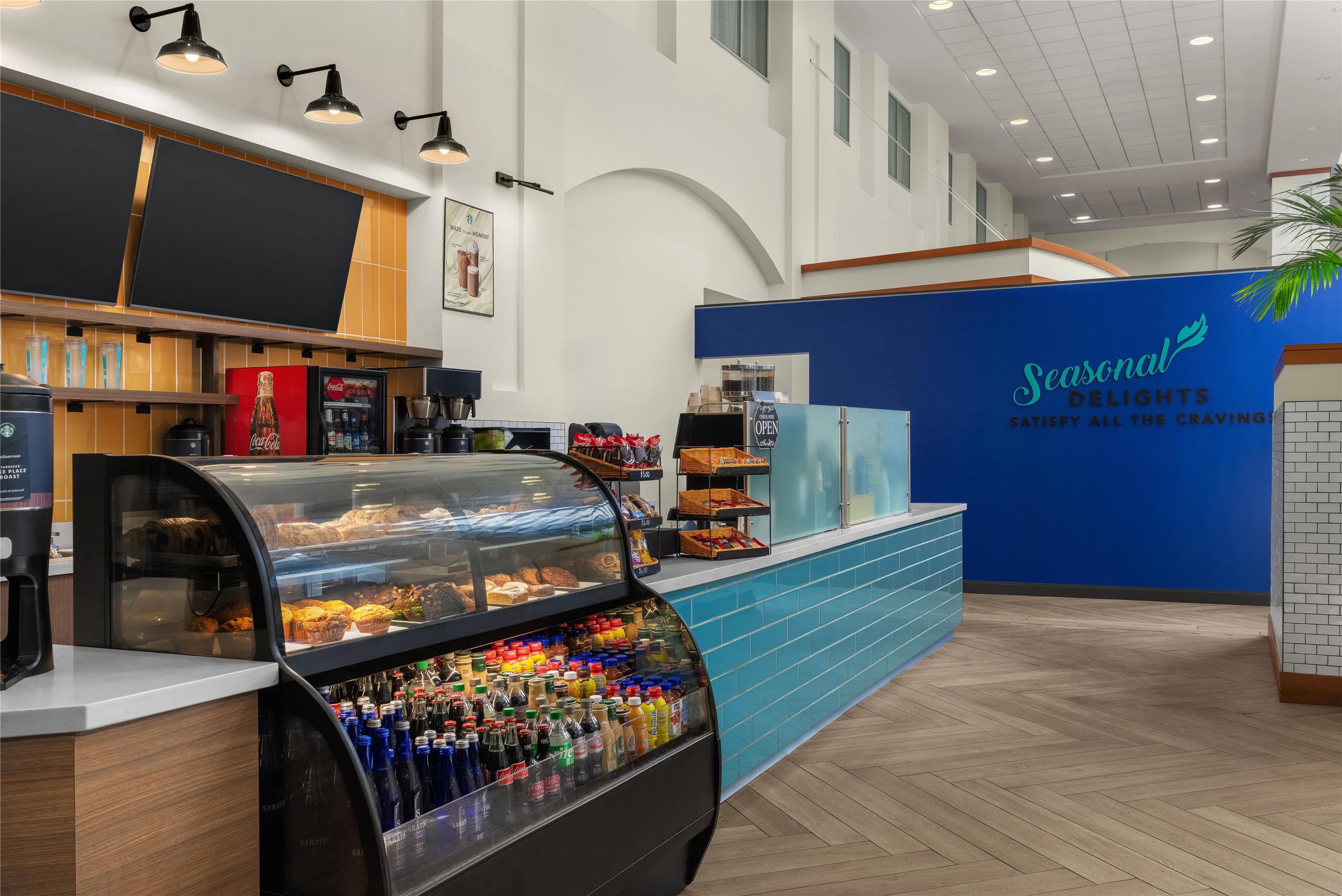 Restaurant | Embassy Suites Boston Logan Airport