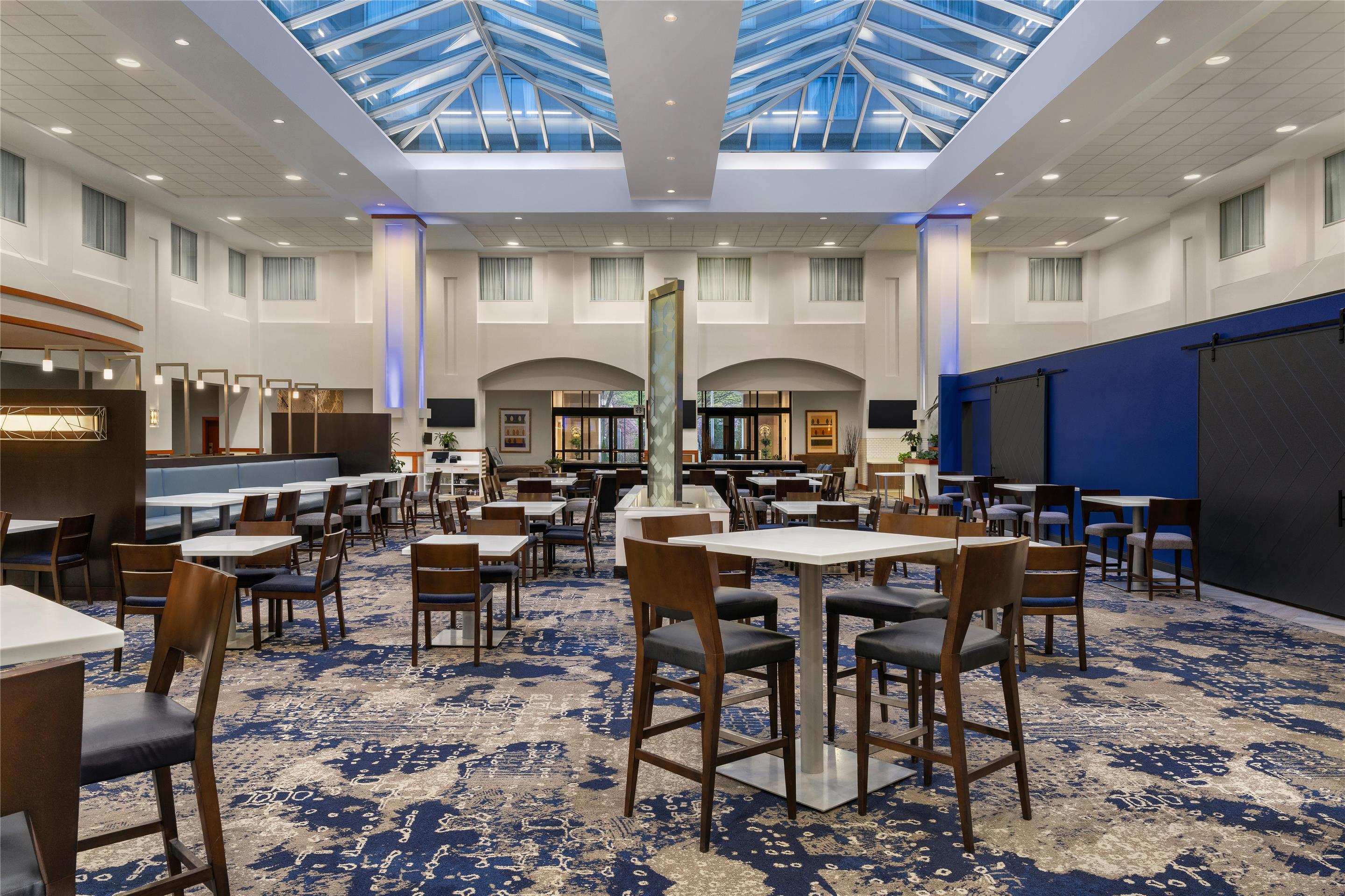 Lobby | Embassy Suites Boston Logan Airport