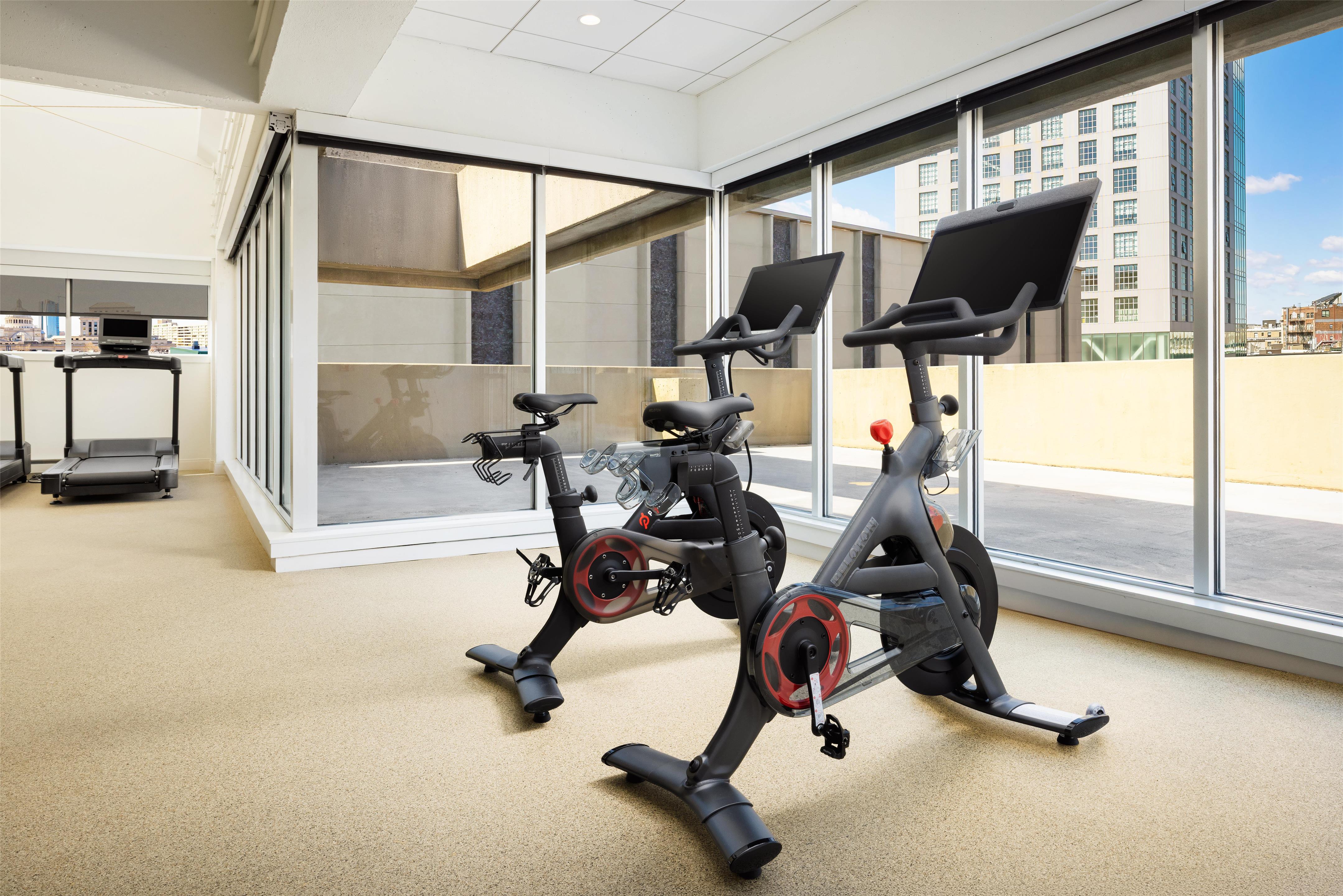 Health club fitness center gym | Hilton Boston Back Bay