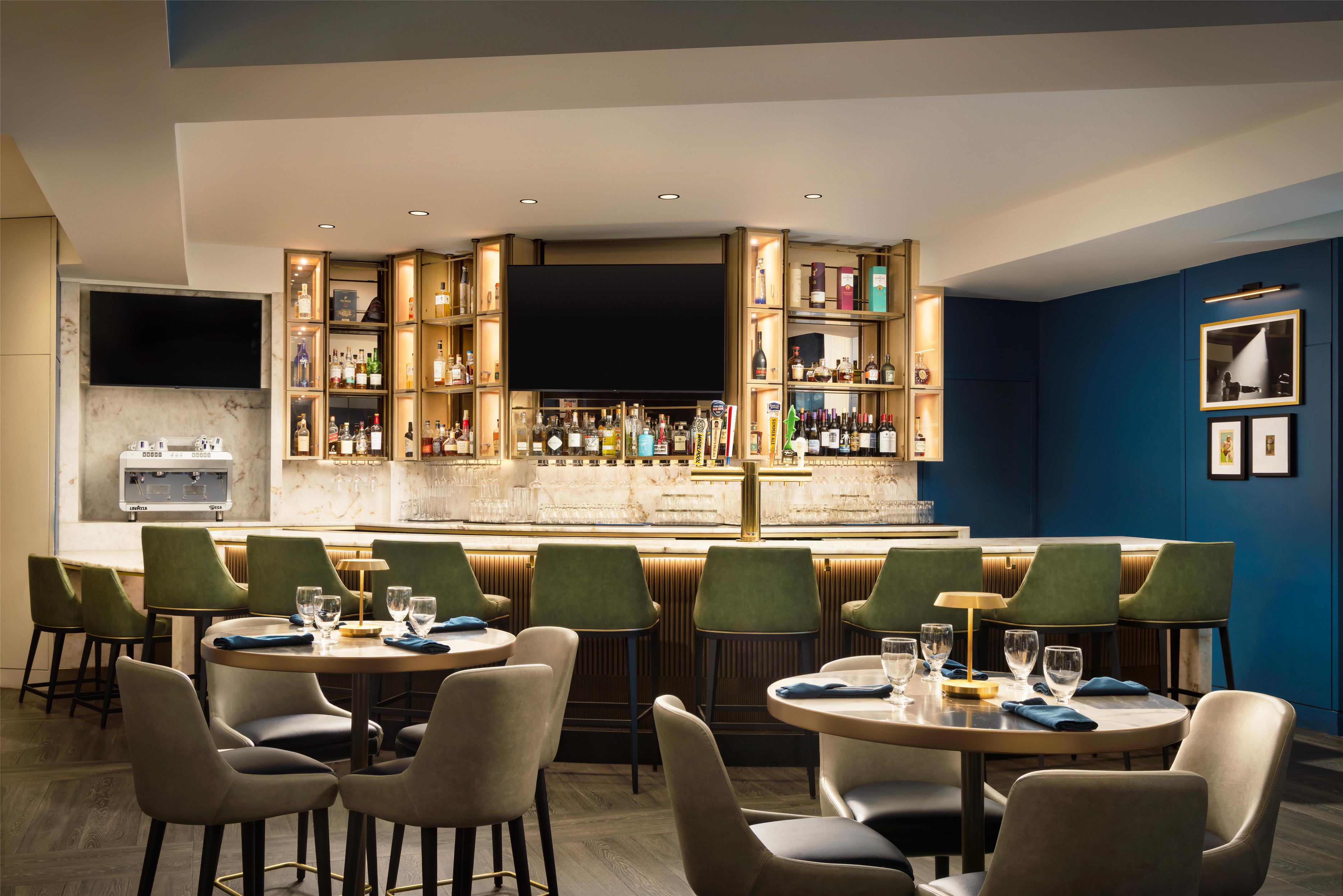 BarLounge | Hilton Boston Back Bay