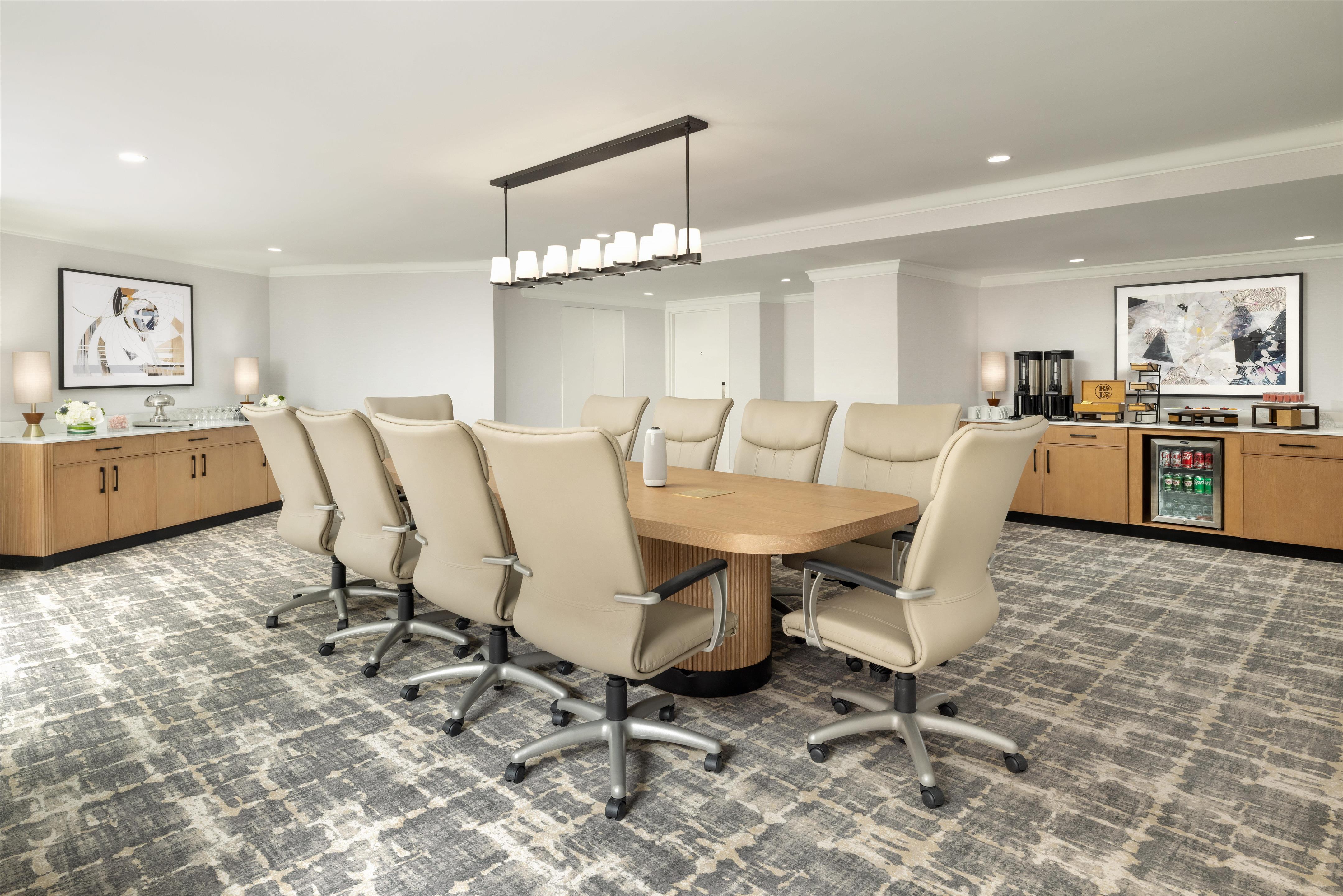 Meeting Room | Hilton Boston Back Bay