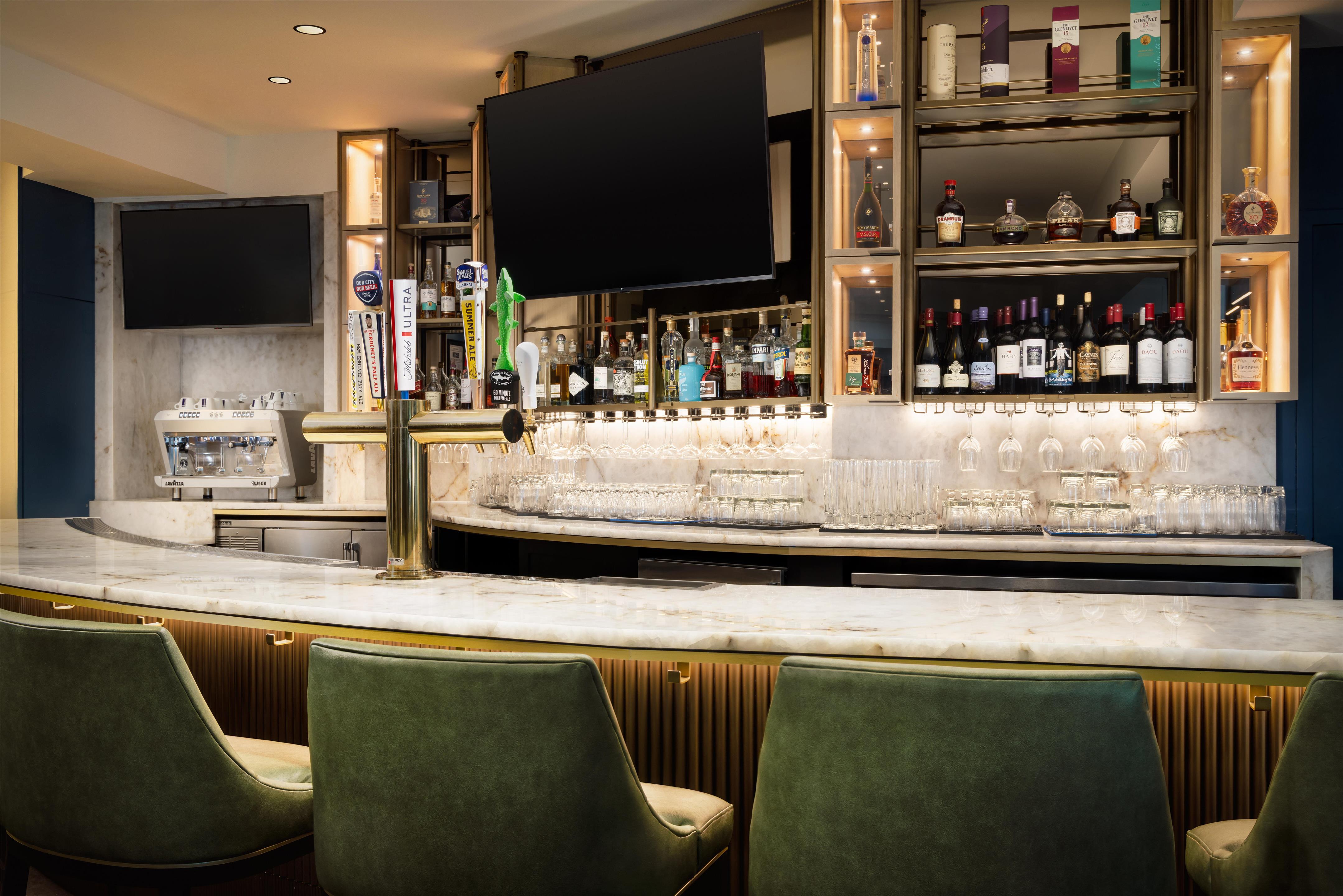 BarLounge | Hilton Boston Back Bay
