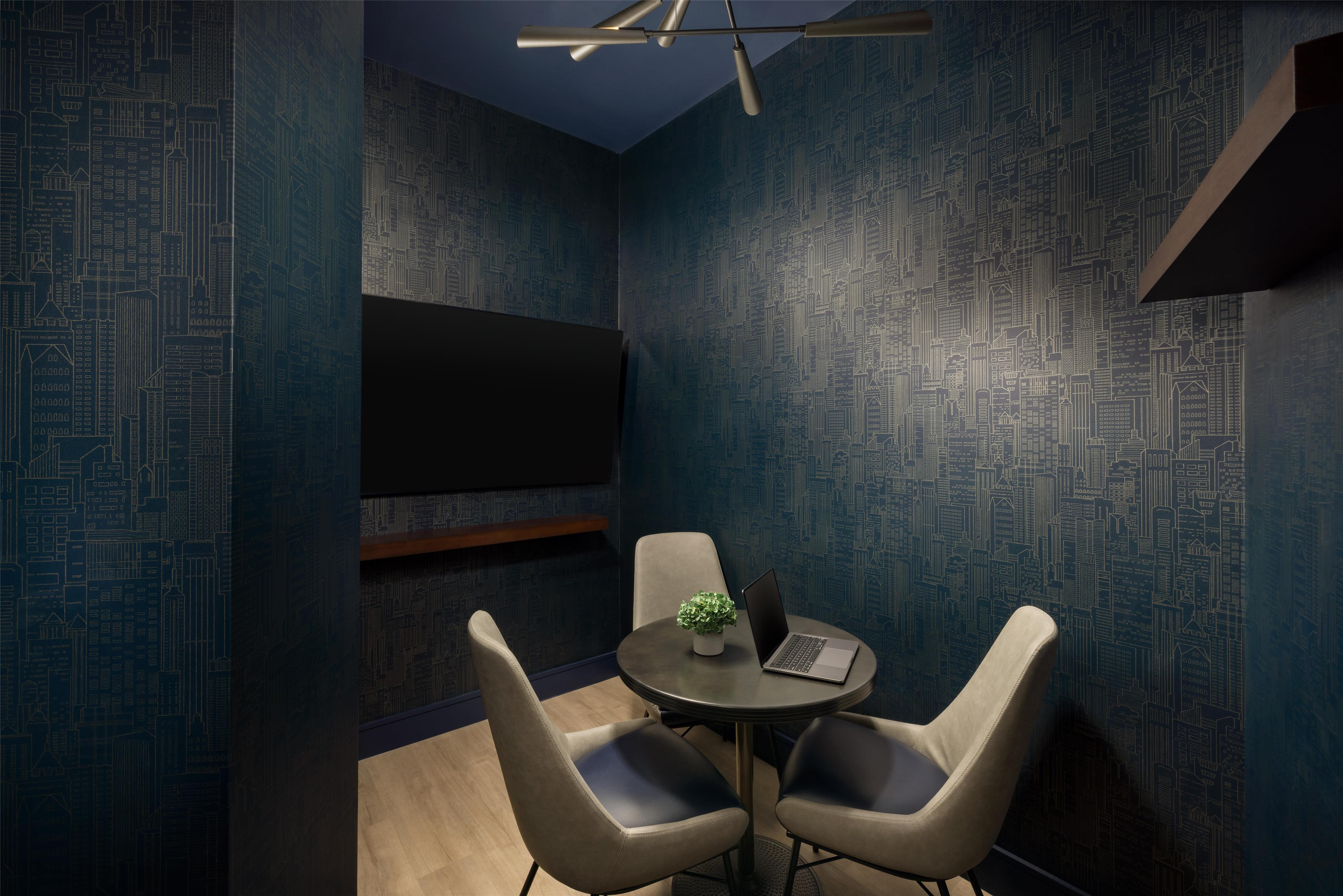 Meeting Room | Hilton Boston Back Bay