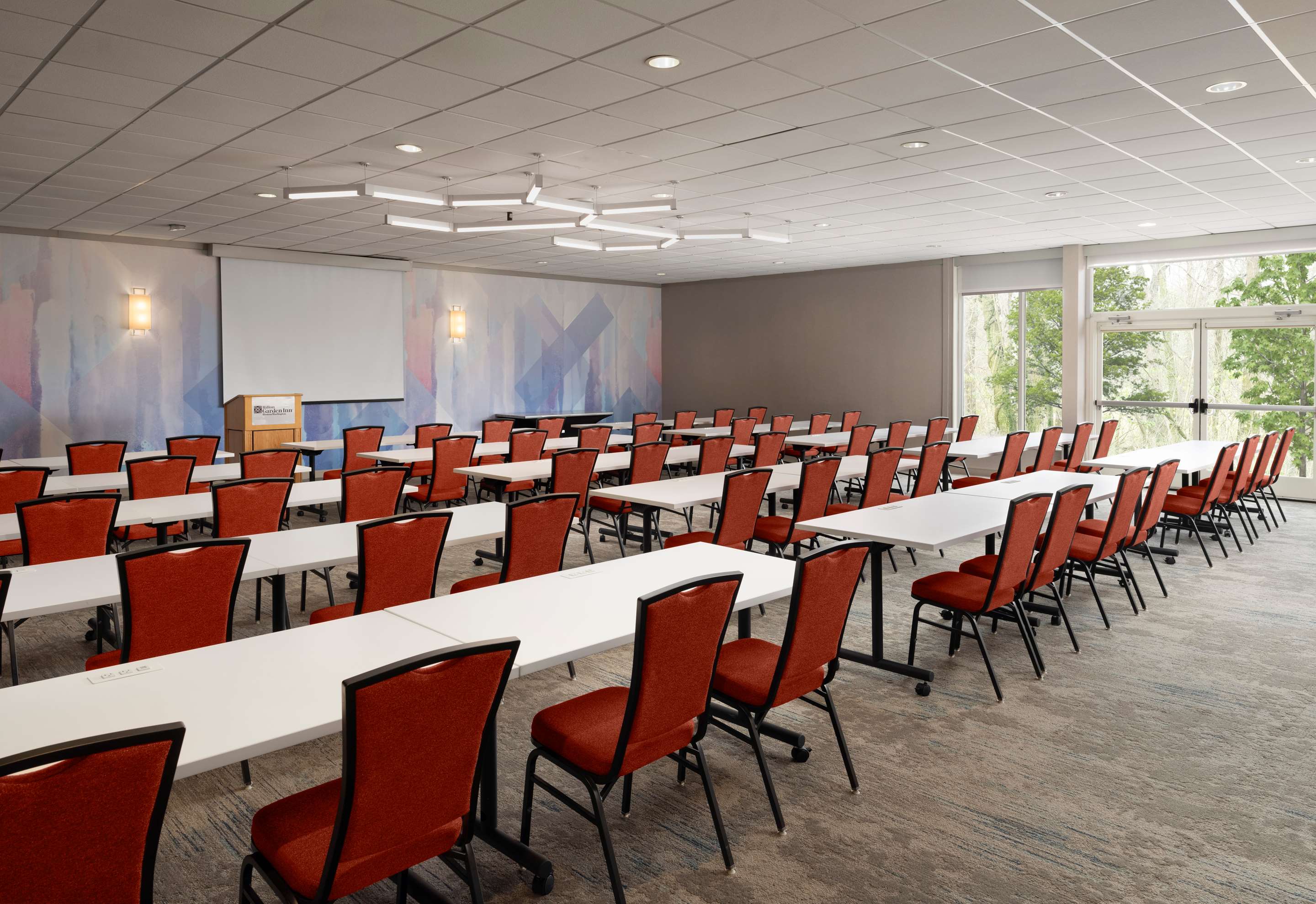 Meeting Room | Hilton Garden Inn Boston-Burlington
