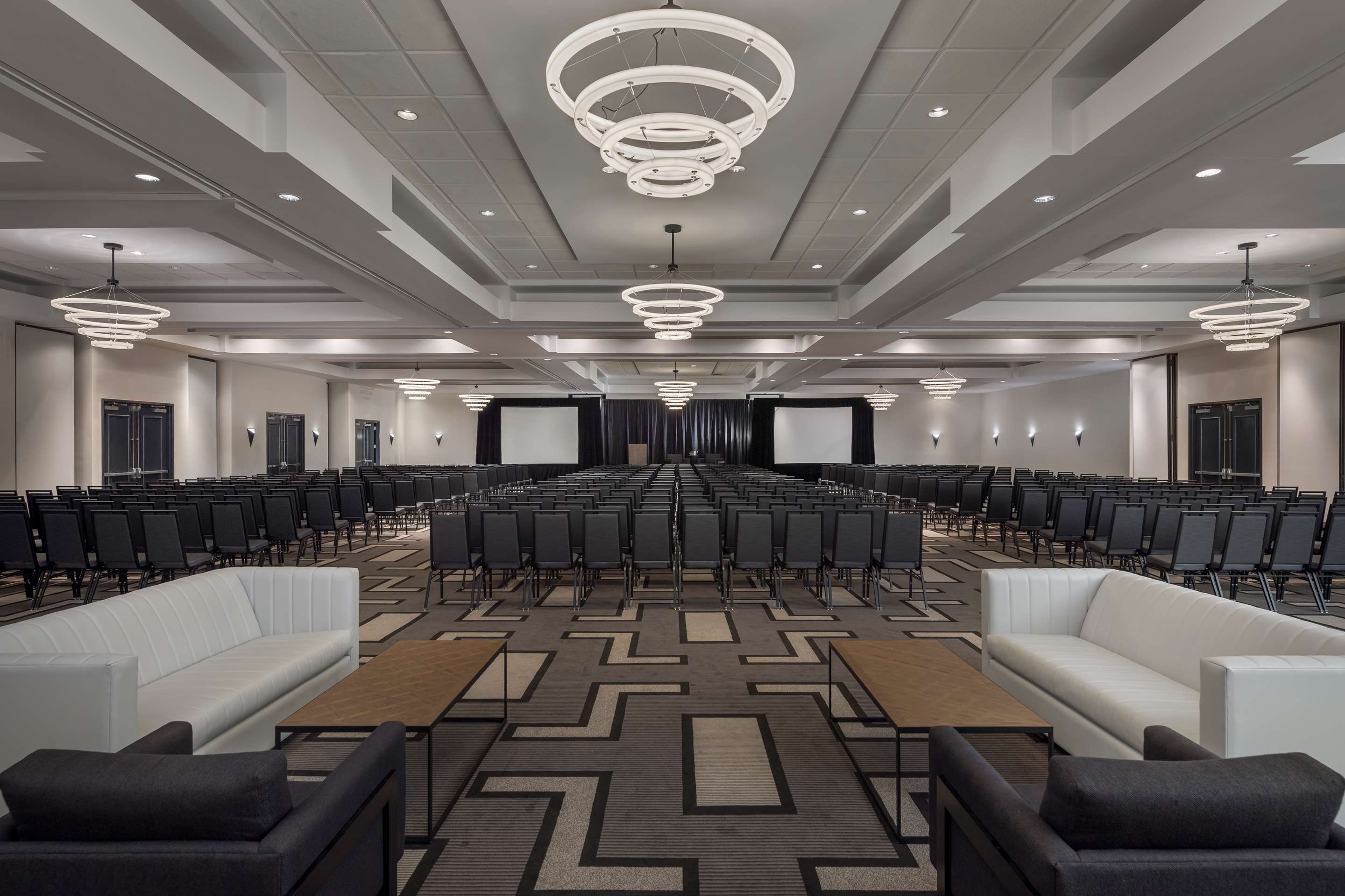 Meeting Room | Hilton Boston/Woburn