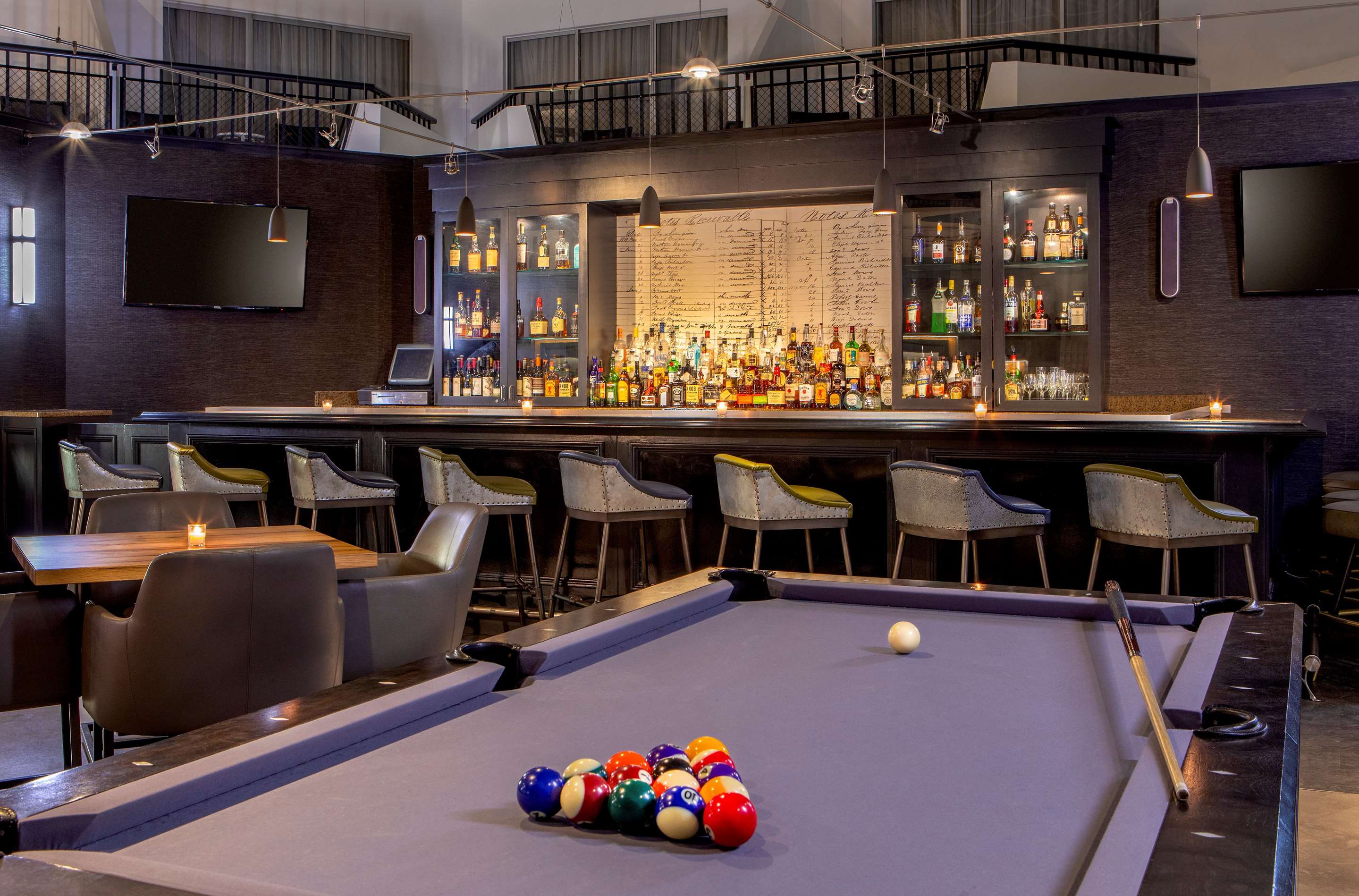 BarLounge | Hilton Boston/Woburn