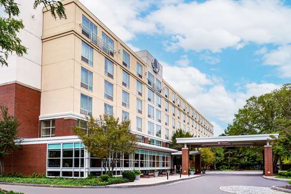 Exterior view - DoubleTree by Hilton Hotel Bayside Boston - I-93, Exit 14